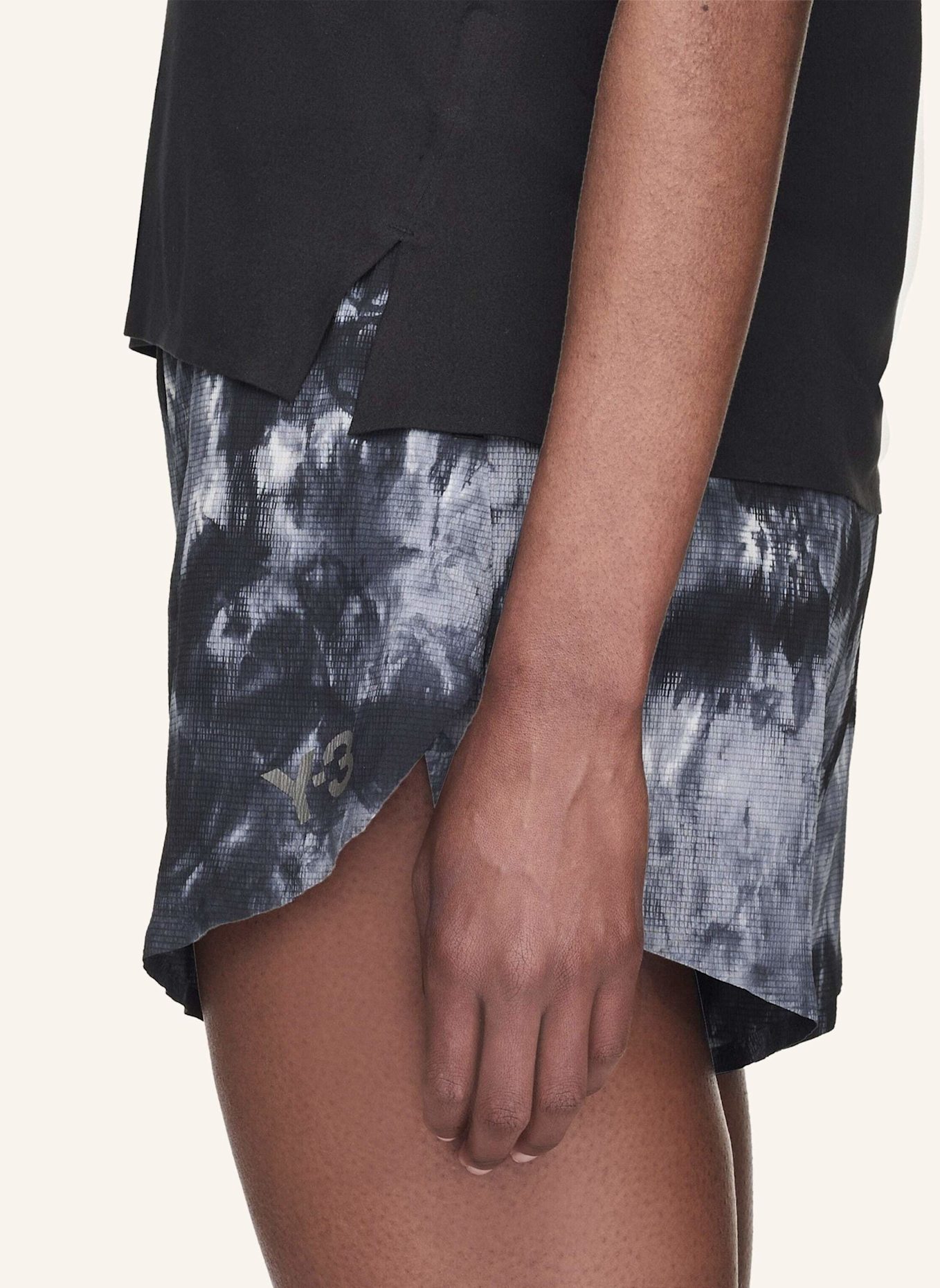 Y-3 Y-3 RUNNING TEE: SCHWARZ