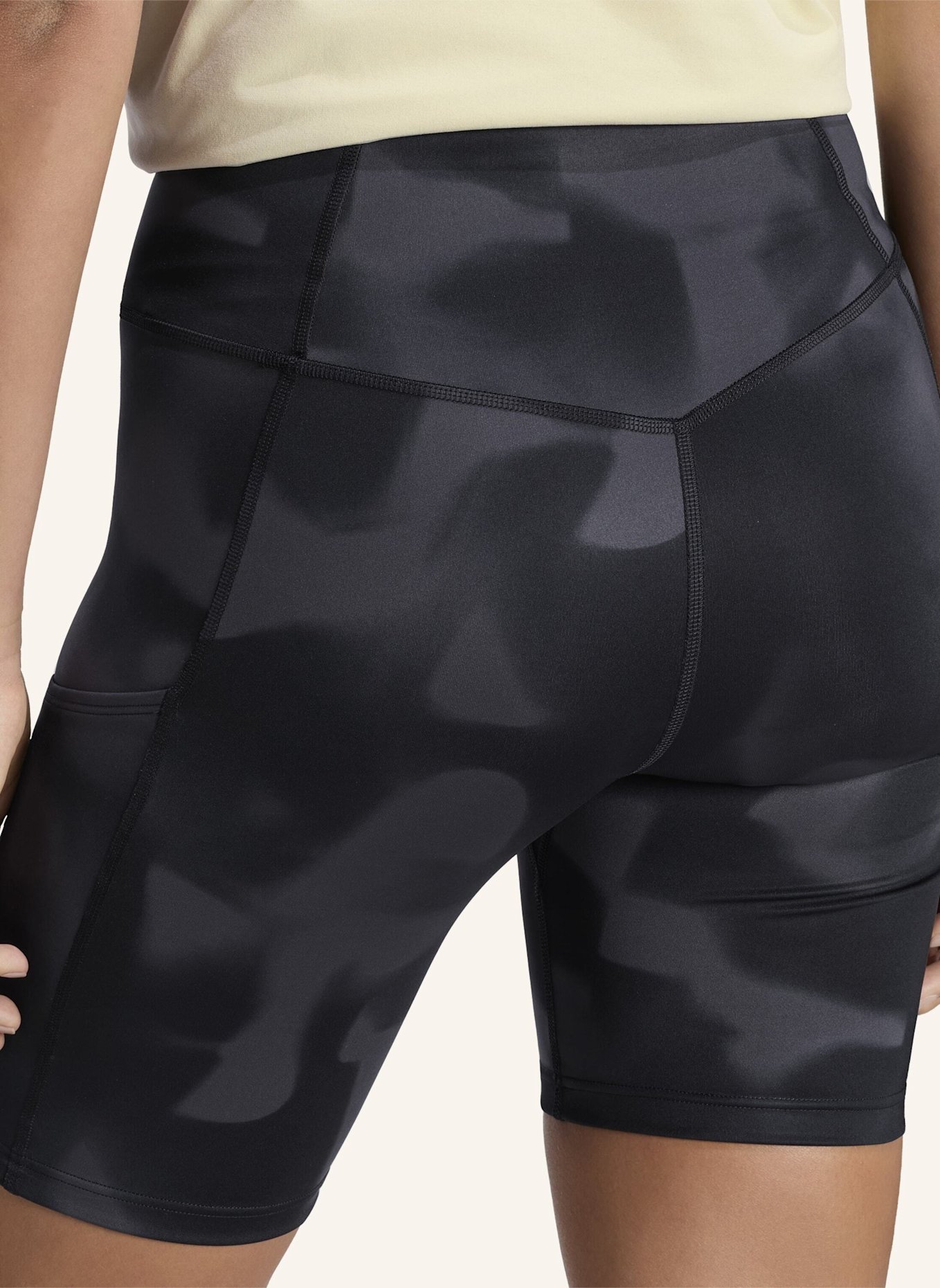 adidas TERREX TERREX MULTI 8INCH KURZE LEGGINGS, PRINT: SCHWARZ/ GRAU