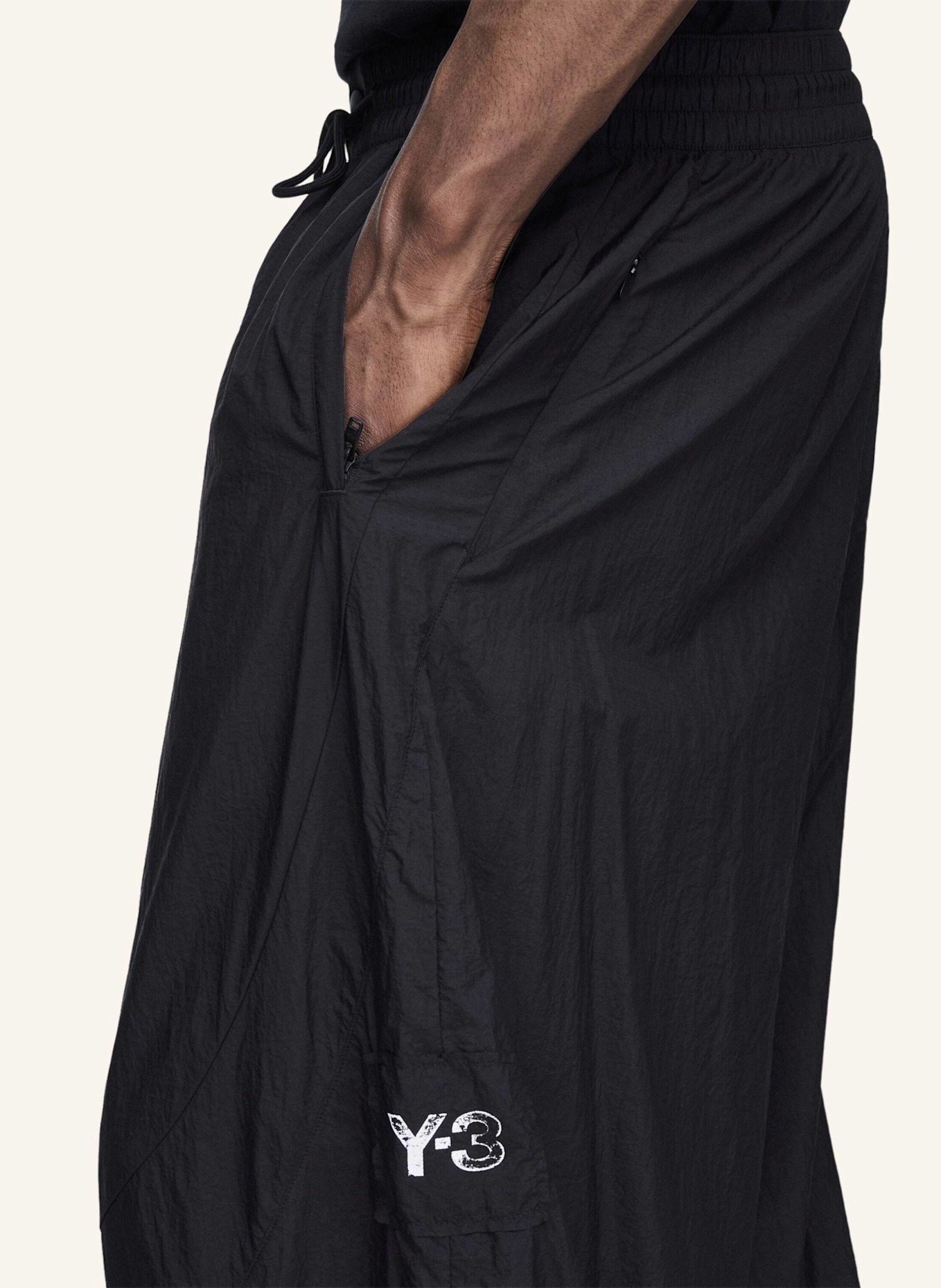 Y-3 Y-3 RAW EDGE 3 STRIPES NYLON SHELL HOSE: SCHWARZ