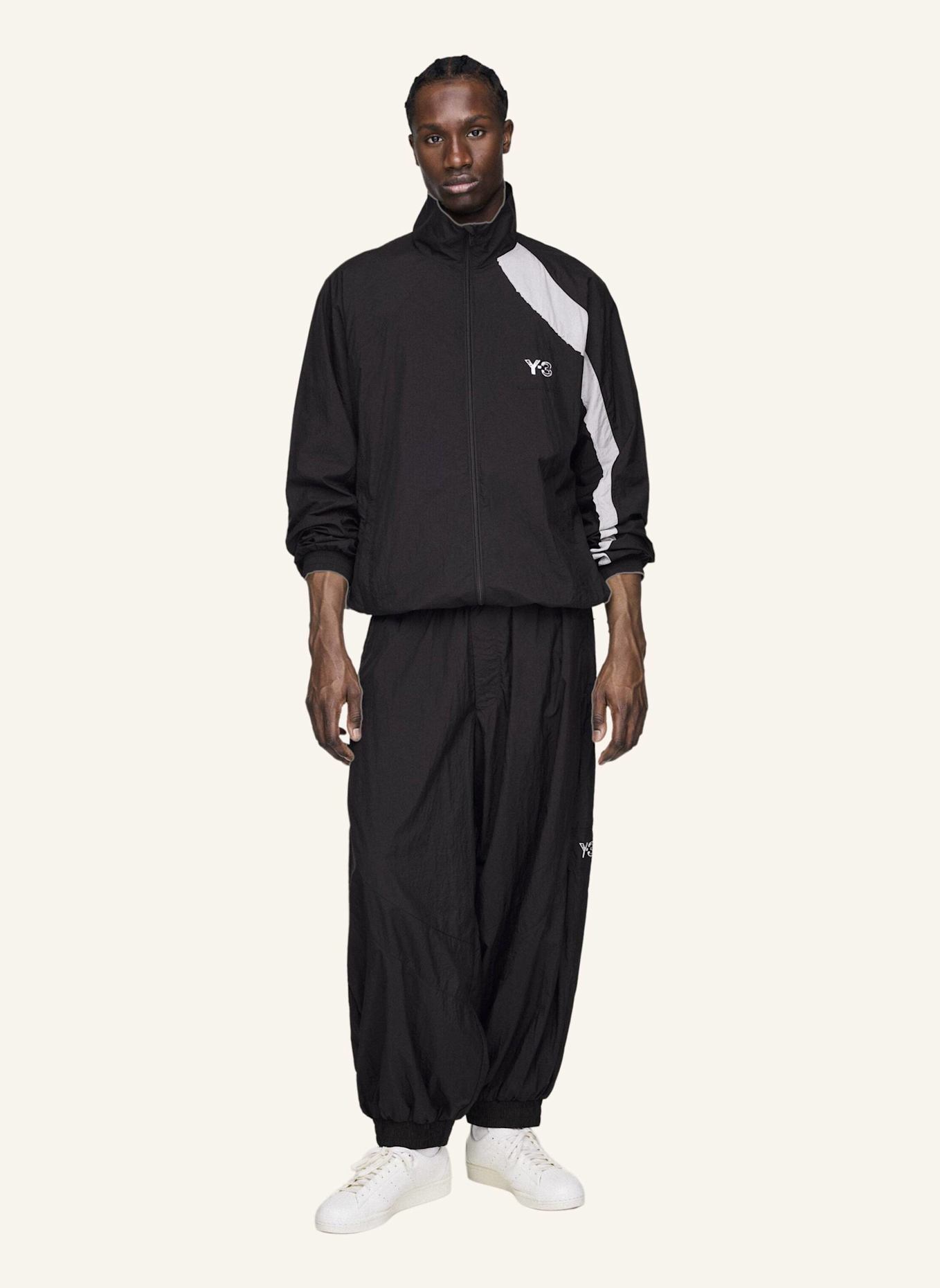 Y-3 Y-3 RAW EDGE 3-STREIFEN NYLON SHELL JACKE: SCHWARZ