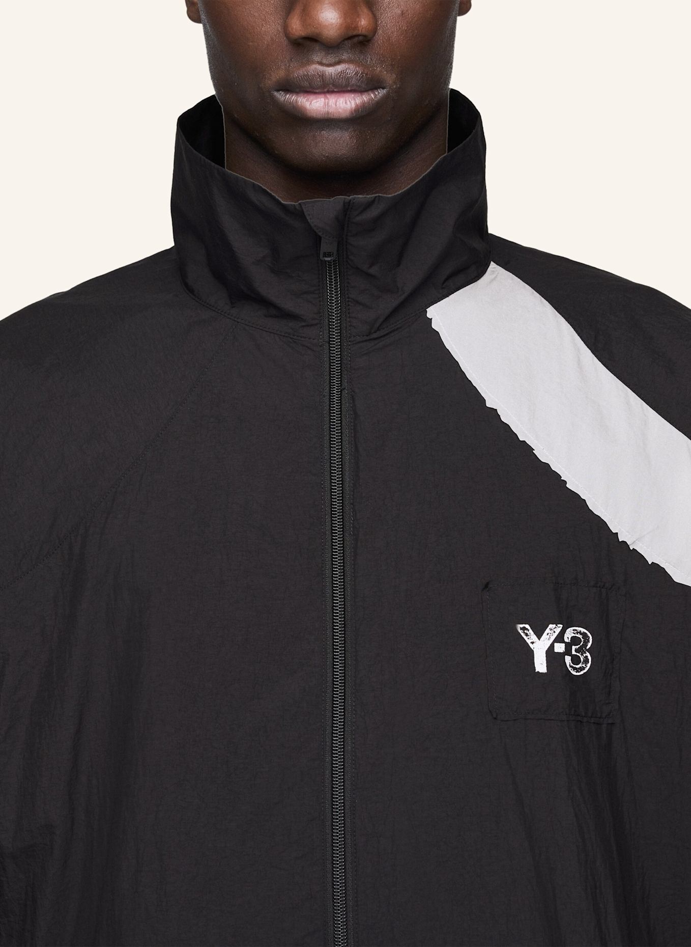 Y-3 Y-3 RAW EDGE 3-STREIFEN NYLON SHELL JACKE: SCHWARZ