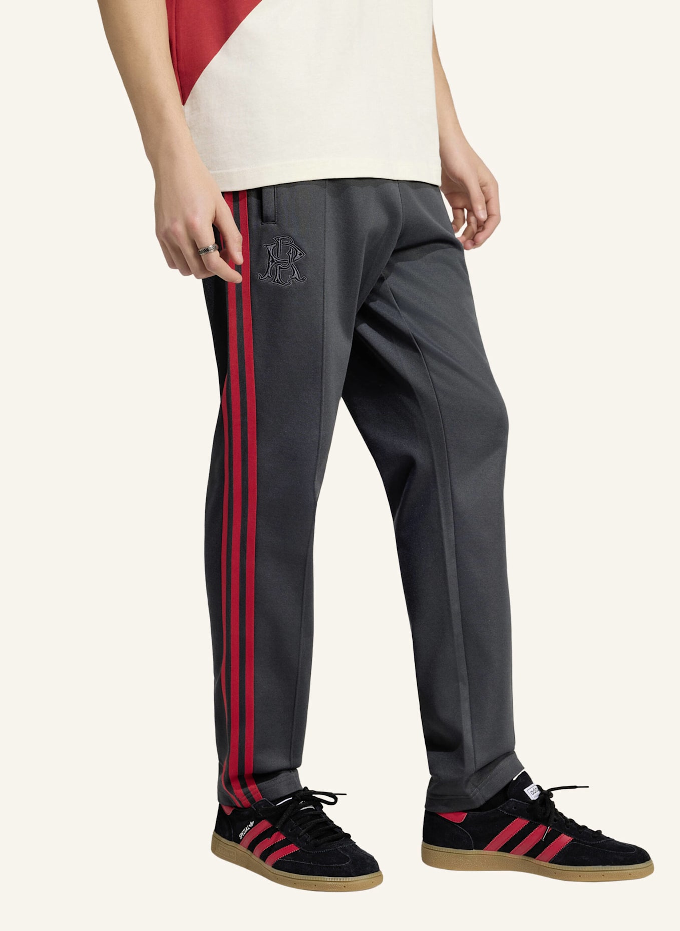 adidas RIVER PLATE 125TH ANNIVERSARY TRAININGSHOSE: GRAU