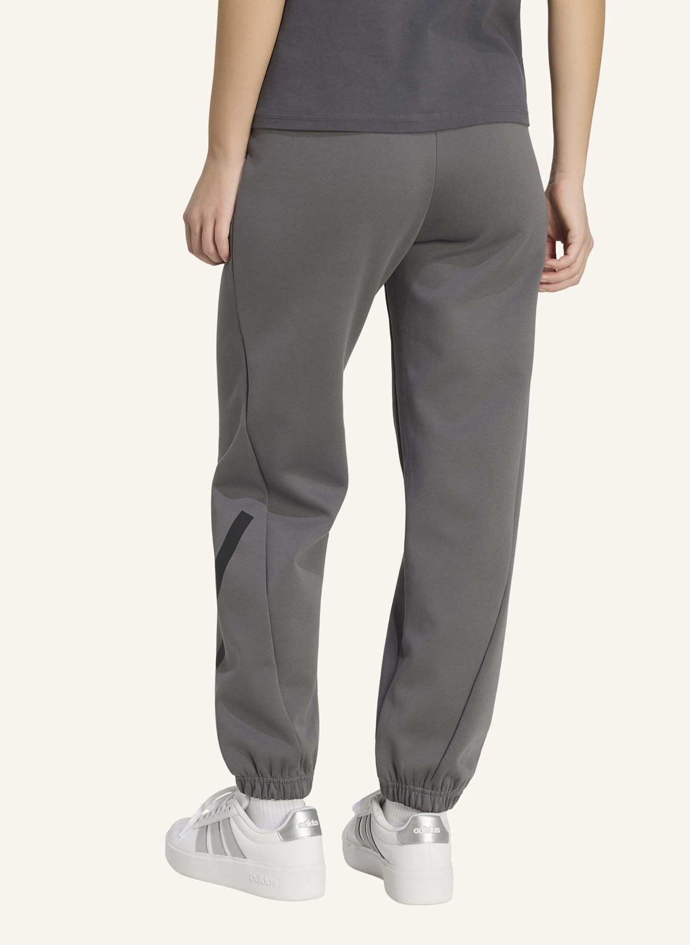 adidas ADIDAS Z.N.E. HOSE: GRAU