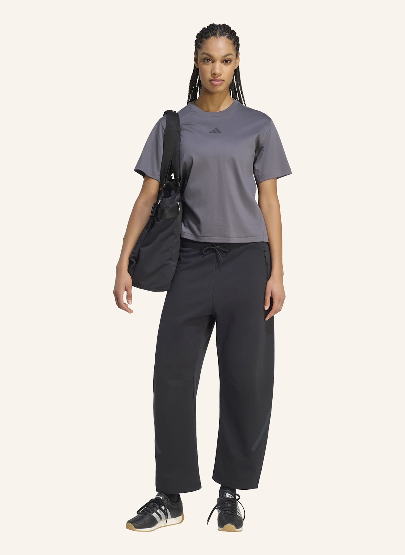 adidas ADIDAS Z.N.E. HOSE OFFENER SAUM: SCHWARZ