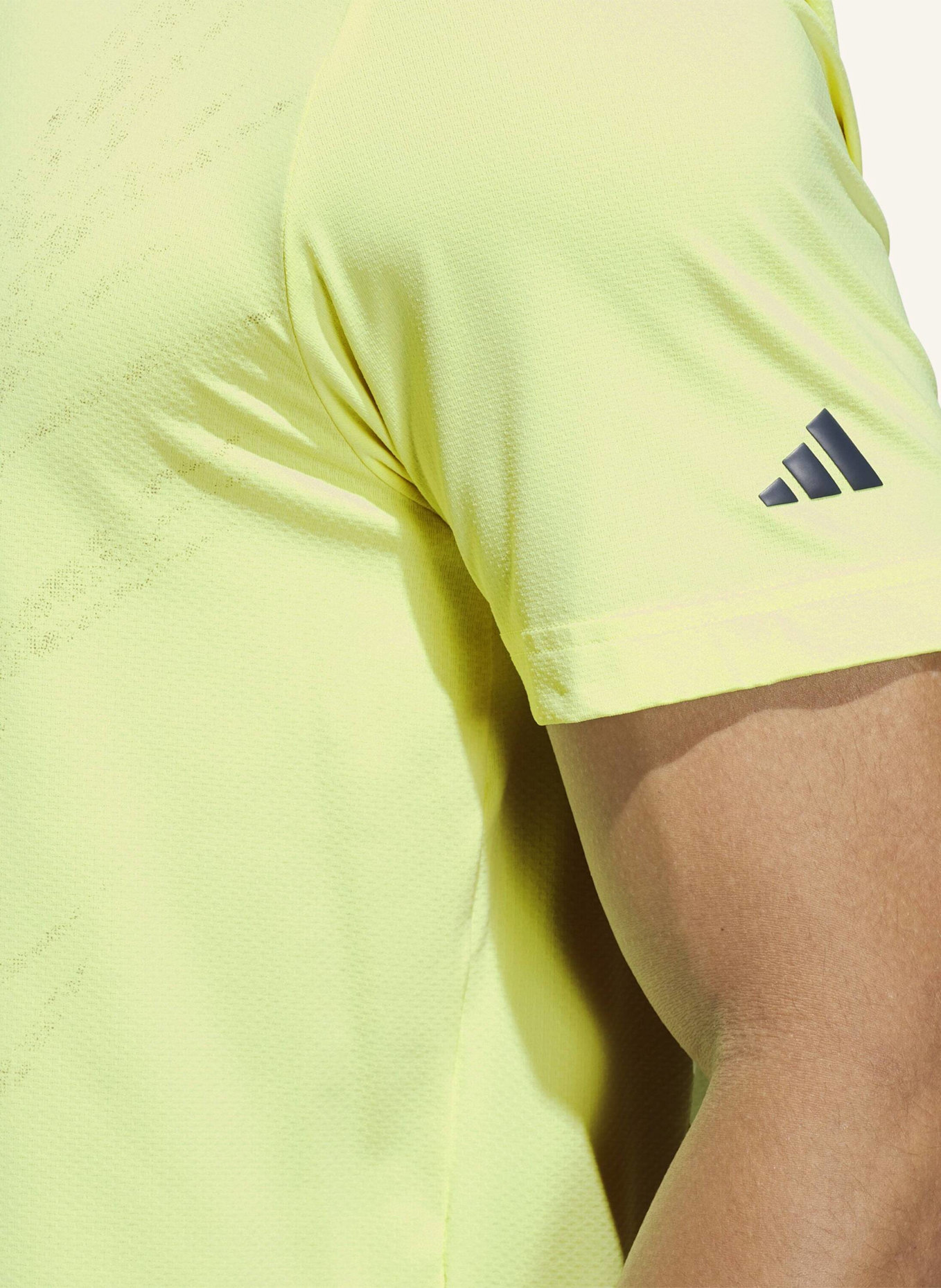 adidas ULTIMATE365 TOUR COOL FEELING FESCUE POLOSHIRT: GELB