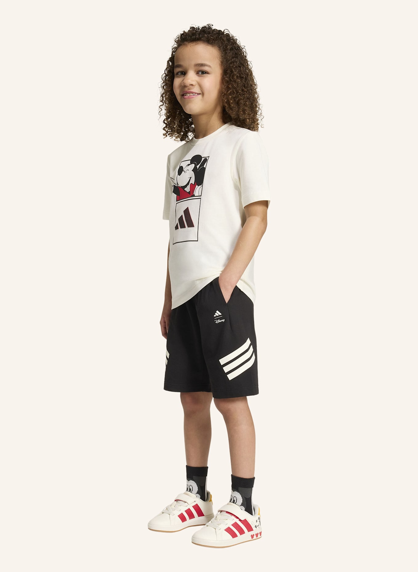 adidas ADIDAS DISNEY MICKY MAUS SET, T-SHIRT UND SHORTS: WEISS/ SCHWARZ