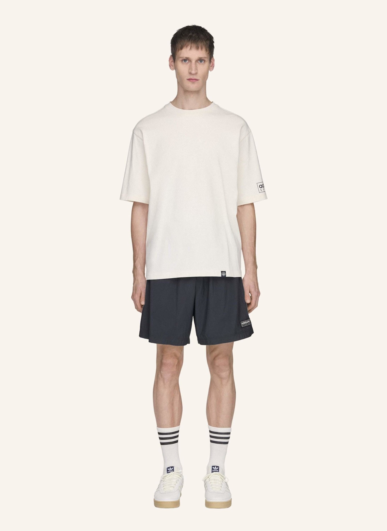 adidas Originals HUDSWELL SPZL SHORTS: SCHWARZ