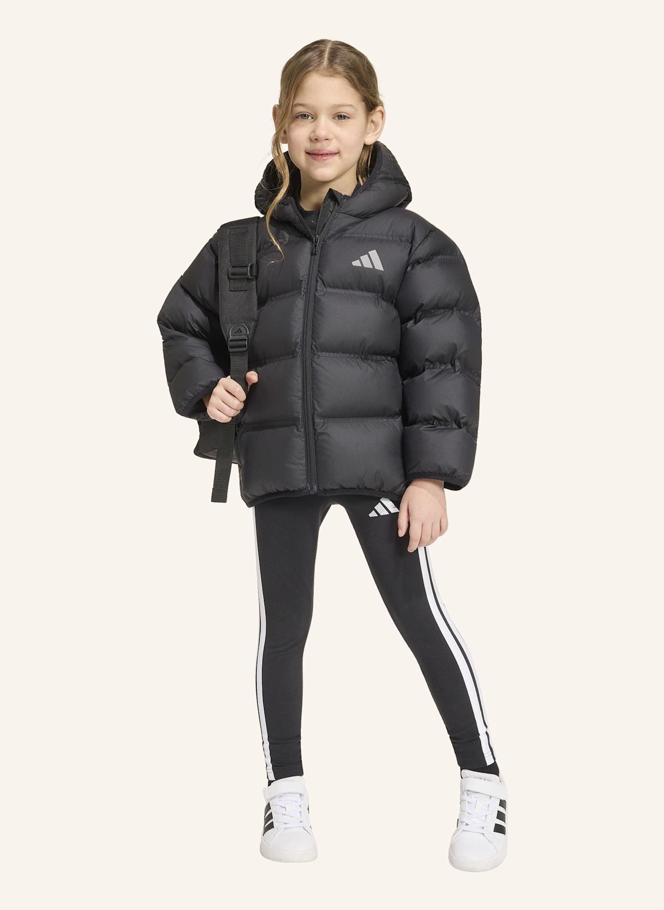 adidas JACKE, KUNSTDAUNEN: SCHWARZ/ SILBER