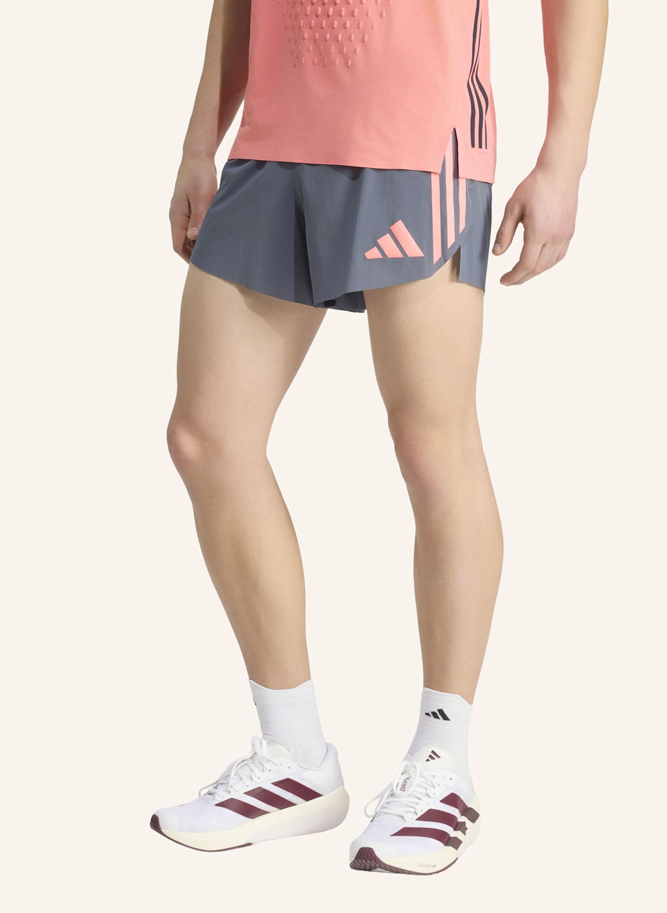adidas ADIZERO PRO POCKET LAUFSHORTS: SCHWARZ