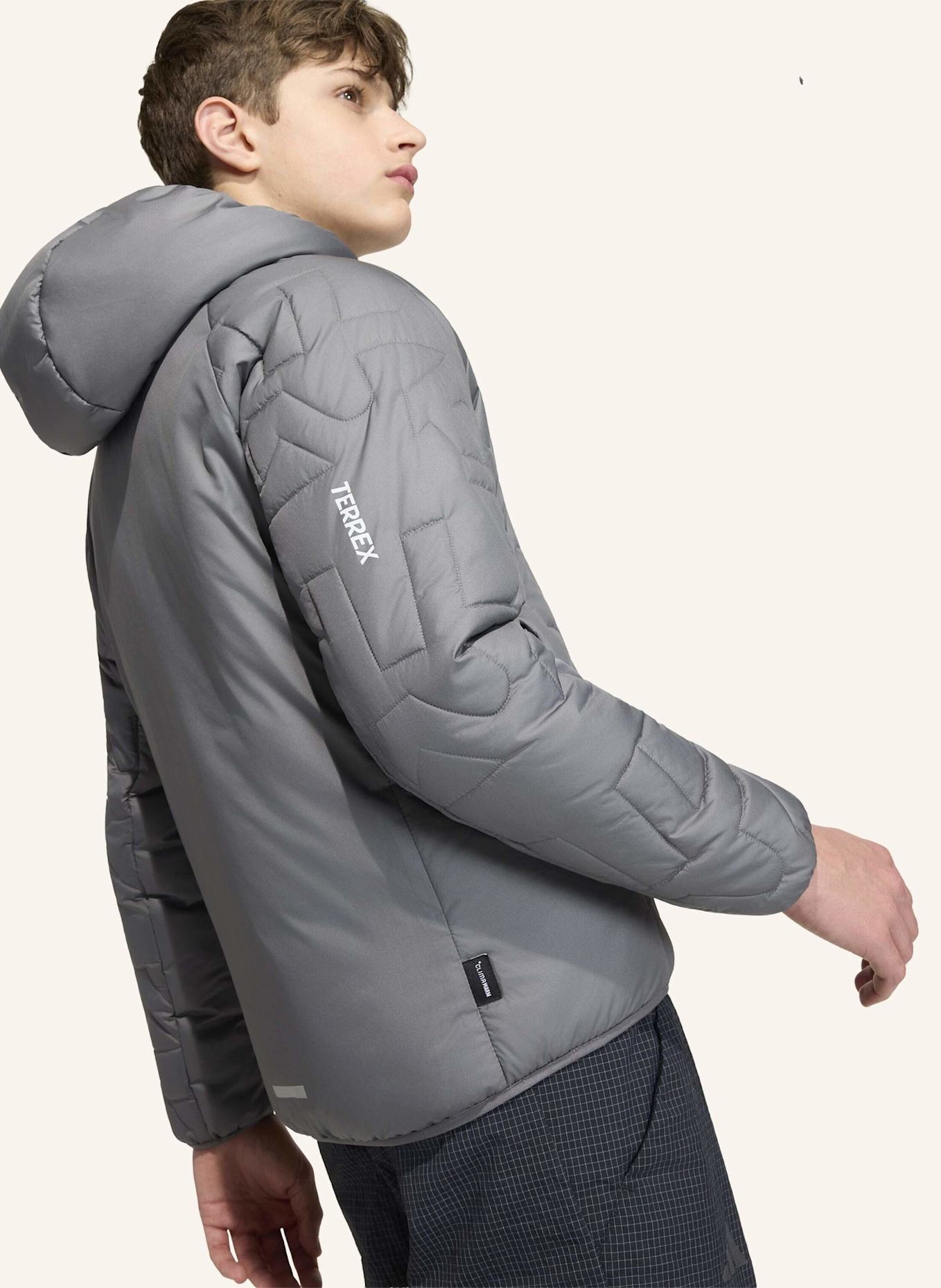 adidas TERREX TERREX KIDS XPERIOR CLIMAWARM GEFÜTTERTE JACKE: GRAU