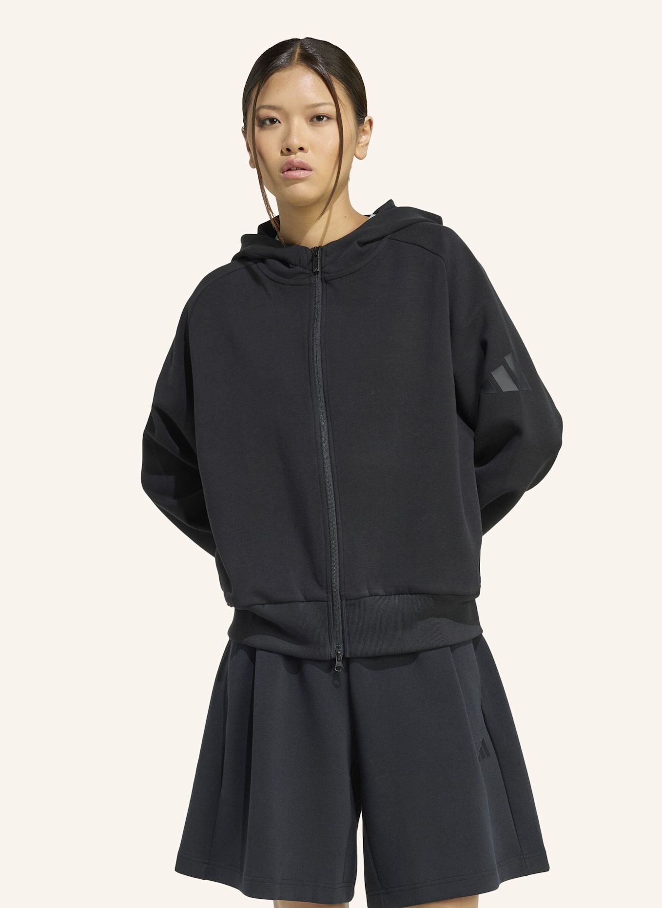 adidas SOFT LUX KAPUZENJACKE, REISSVERSCHLUSS: SCHWARZ