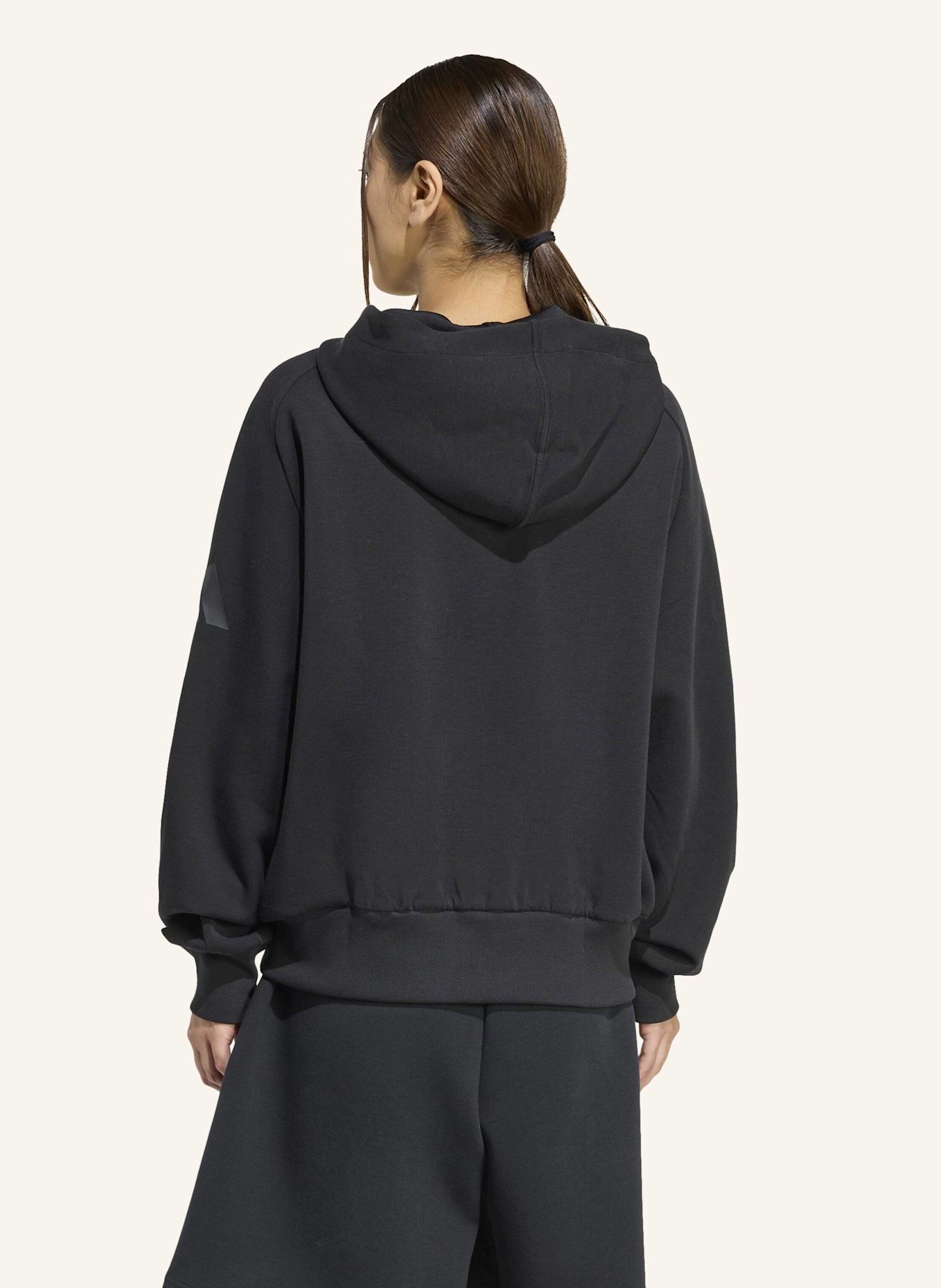 adidas SOFT LUX KAPUZENJACKE, REISSVERSCHLUSS: SCHWARZ
