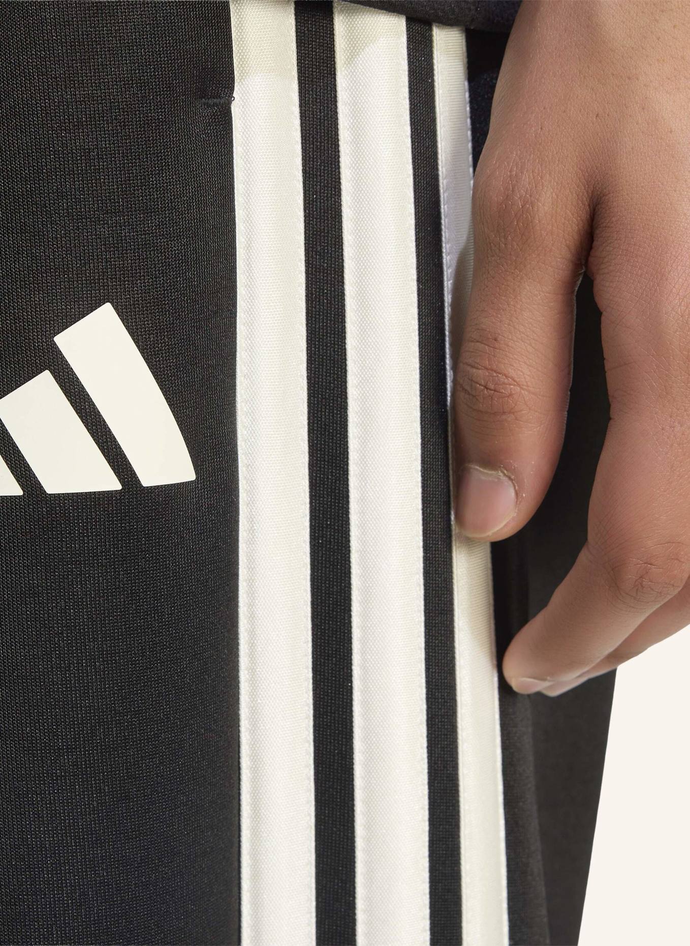 adidas STADIUM LOOSE HOSE, OFFENER SAUM: SCHWARZ