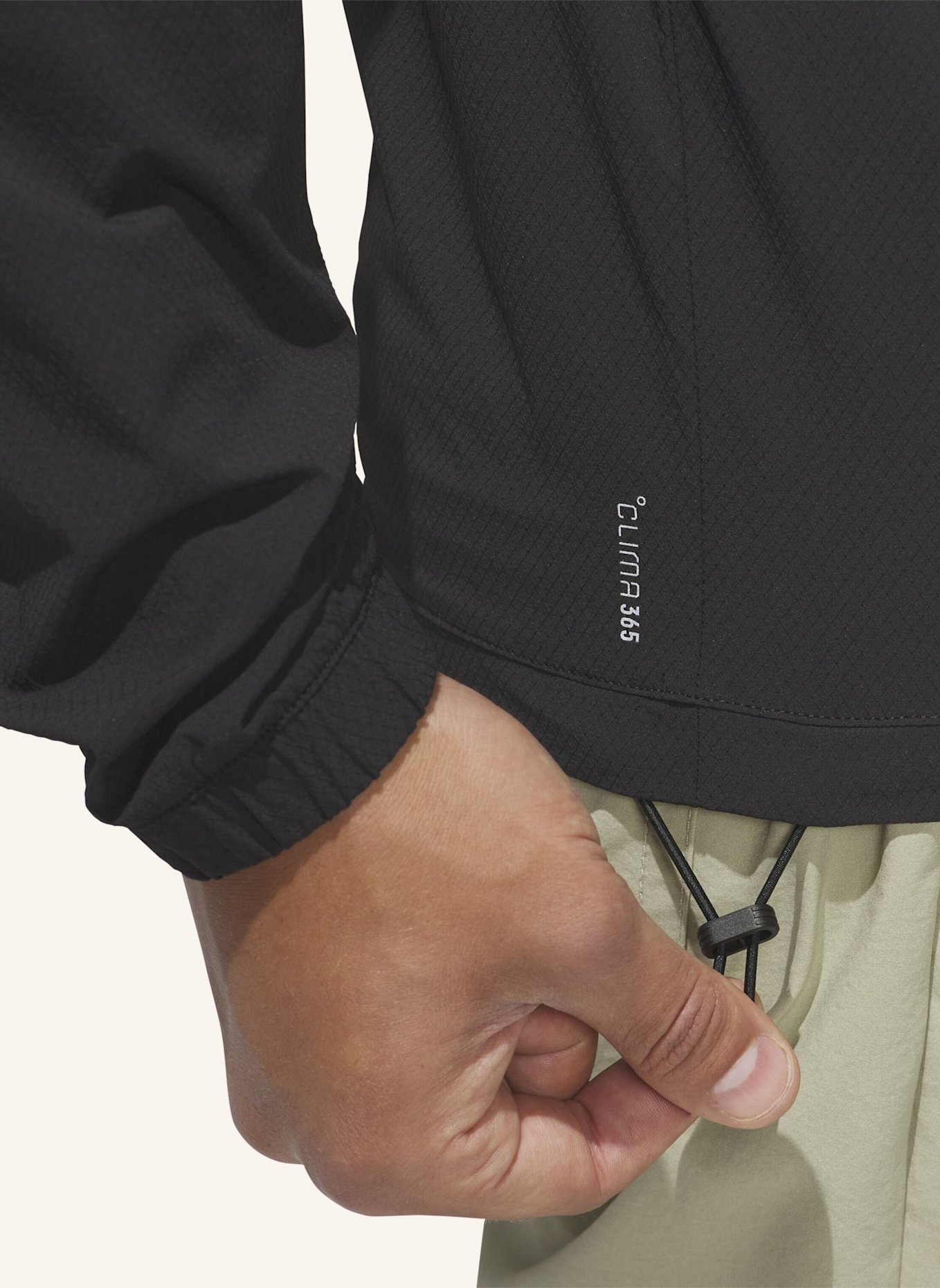 adidas ULTIMATE365+ CLIMA365 COURSE CONTROL ANORAK: SCHWARZ