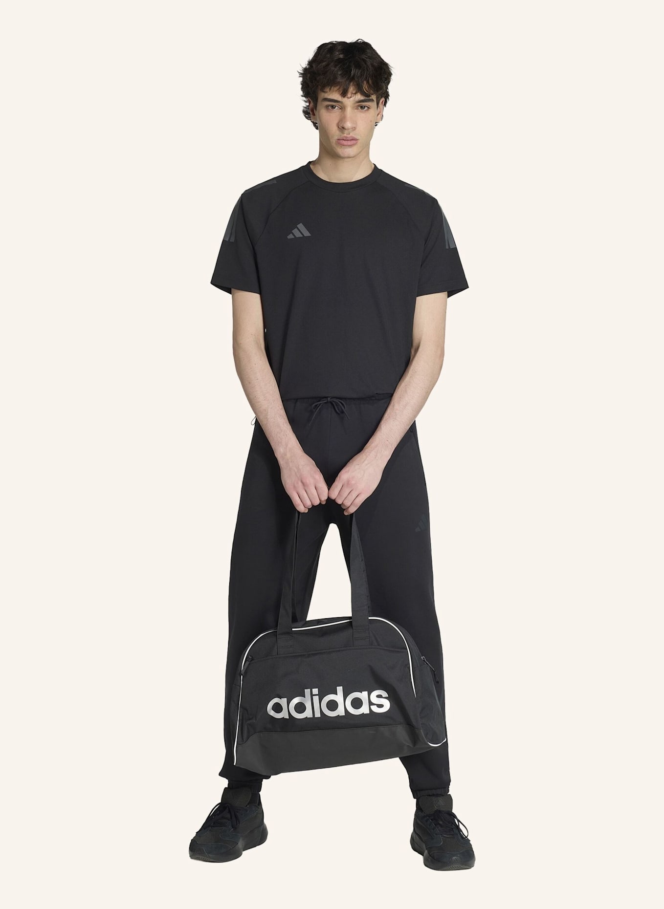 adidas ADIDAS Z.N.E. HOSE: SCHWARZ