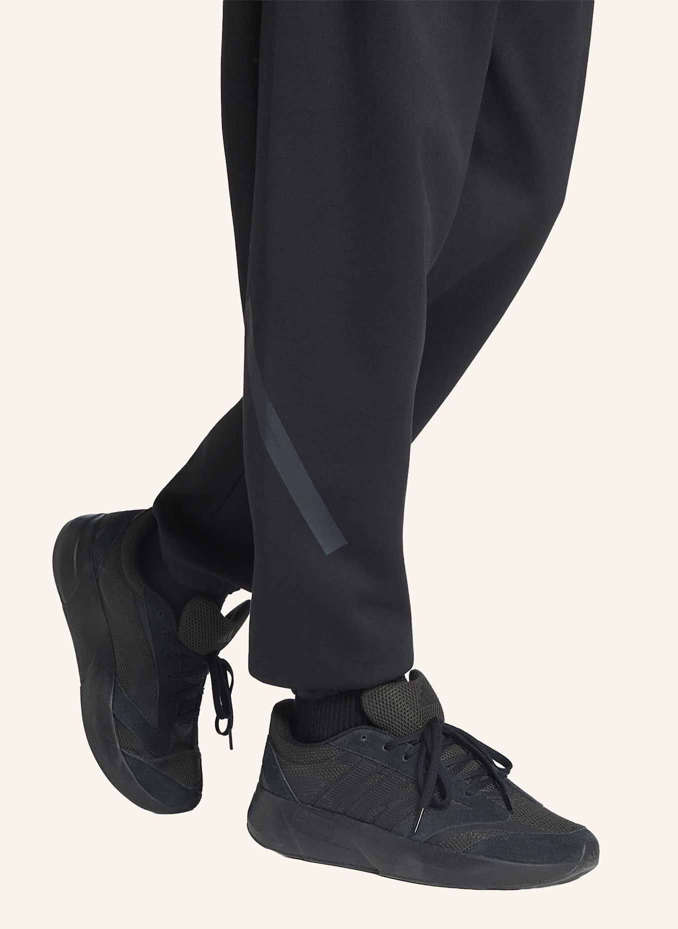 adidas ADIDAS Z.N.E. HOSE: SCHWARZ