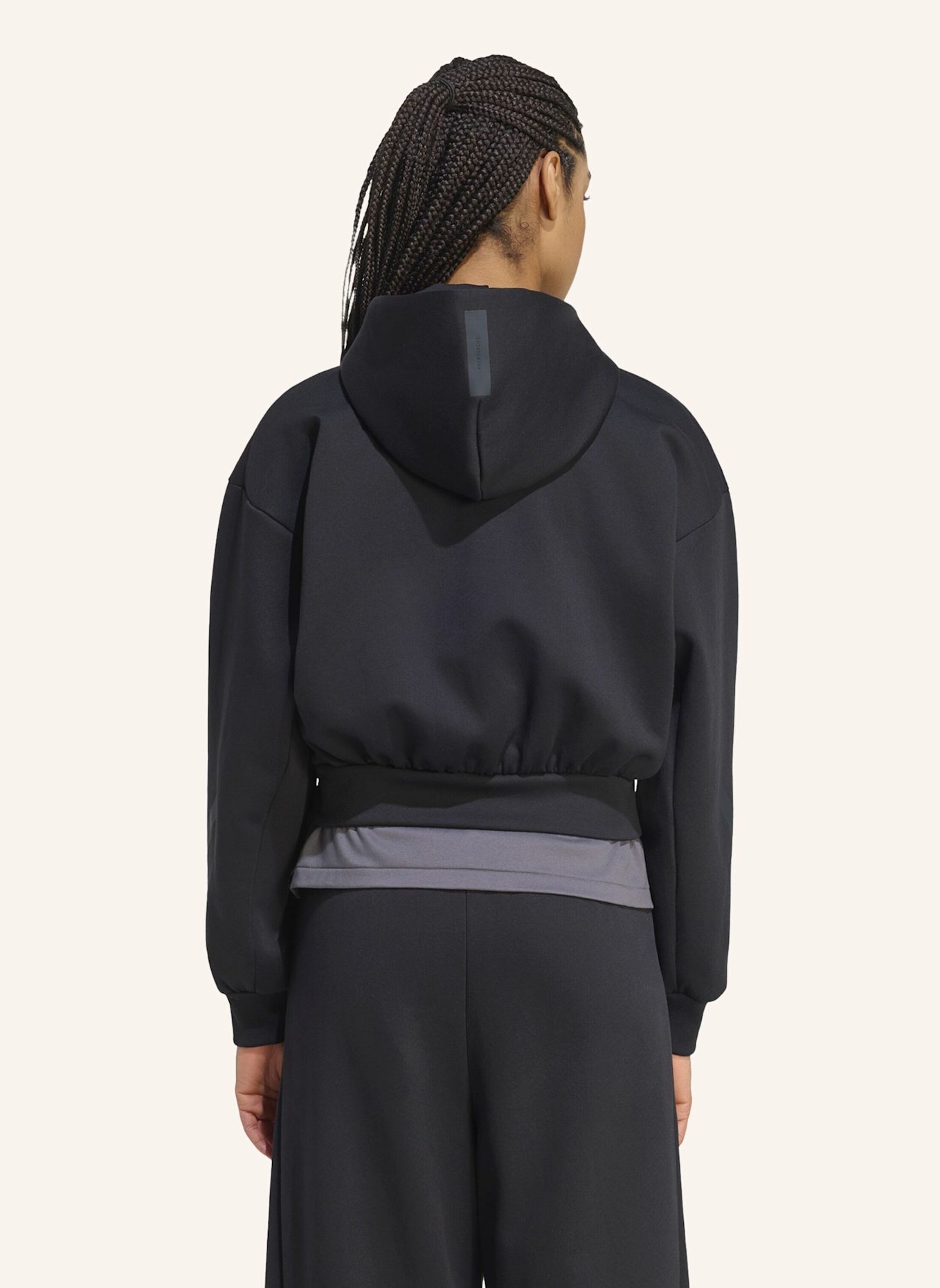 adidas ADIDAS Z.N.E. SWEATSHIRT, KÜRZER GESCHNITTEN, DURCHGEHENDER REISSVERSCHLUSS: SCHWARZ