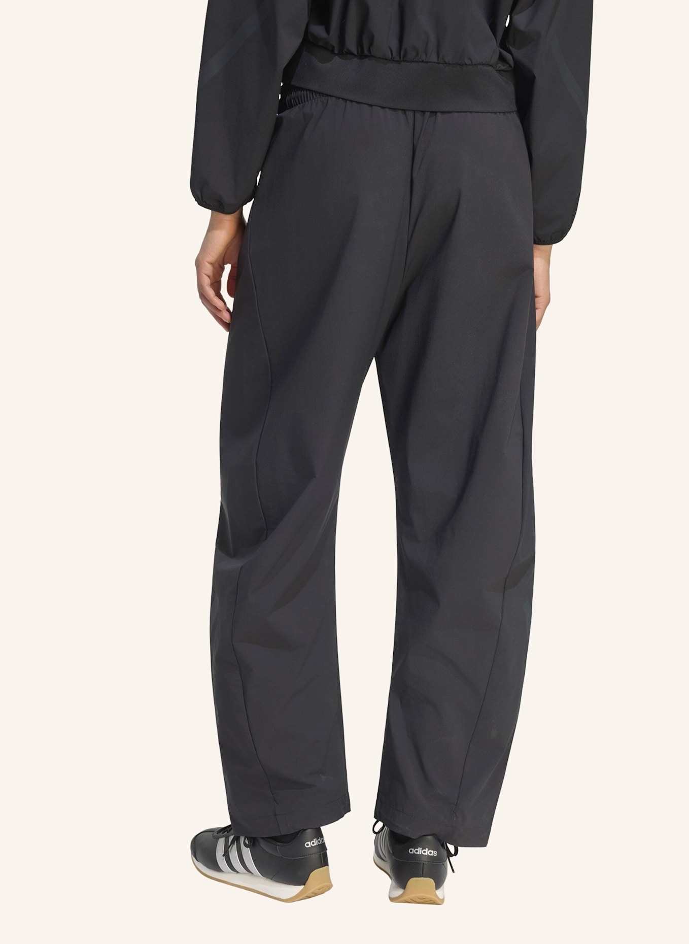 adidas ADIDAS Z.N.E. HOSE, GEWEBT: SCHWARZ