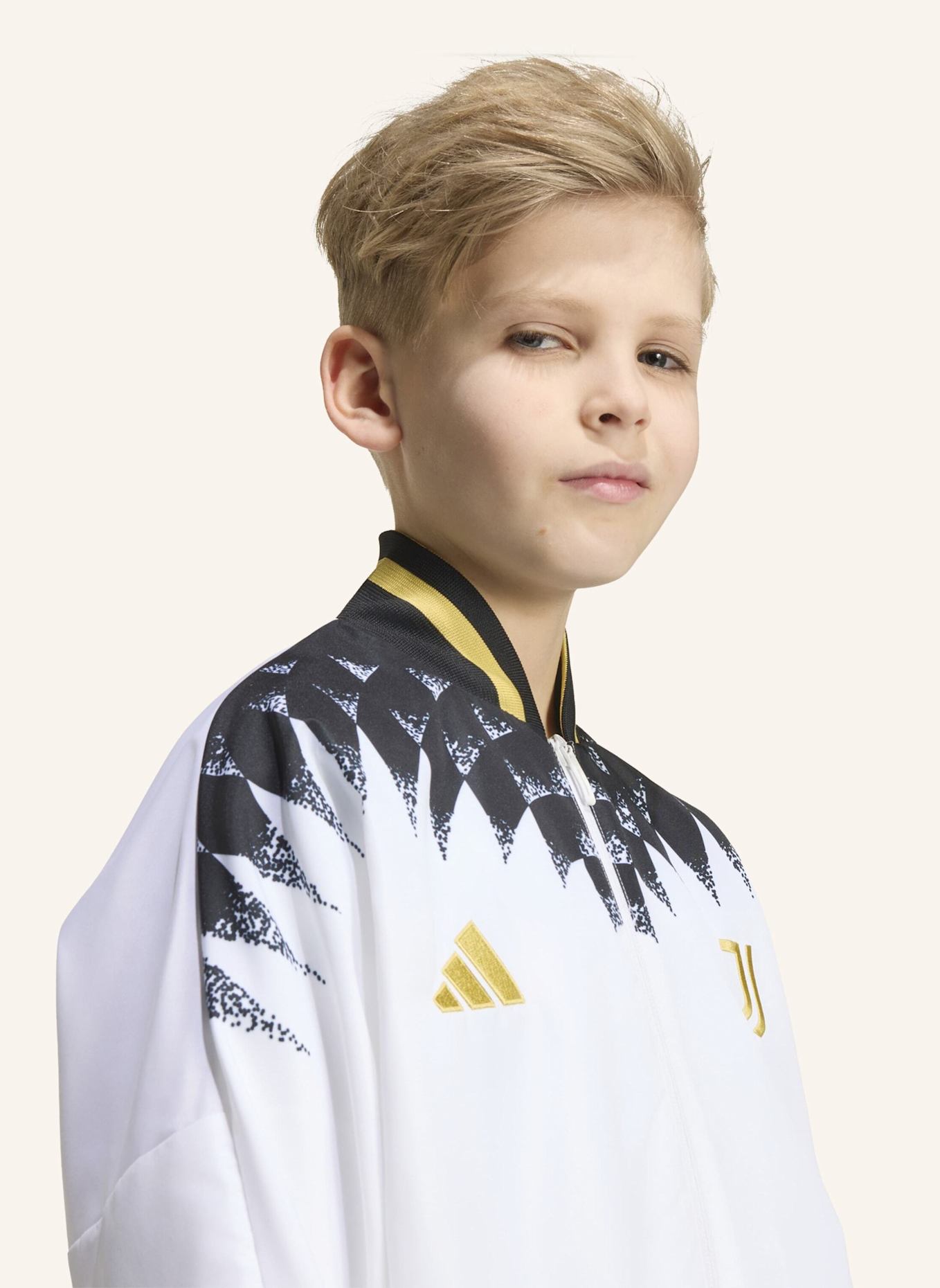 adidas JUVENTUS TURIN STADIUM KIDS TRAININGSJACKE: WEISS