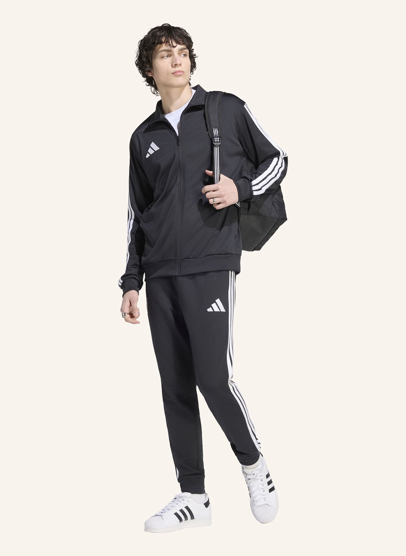 adidas JUVENTUS TURIN DNA TRAININGSJACKE: SCHWARZ