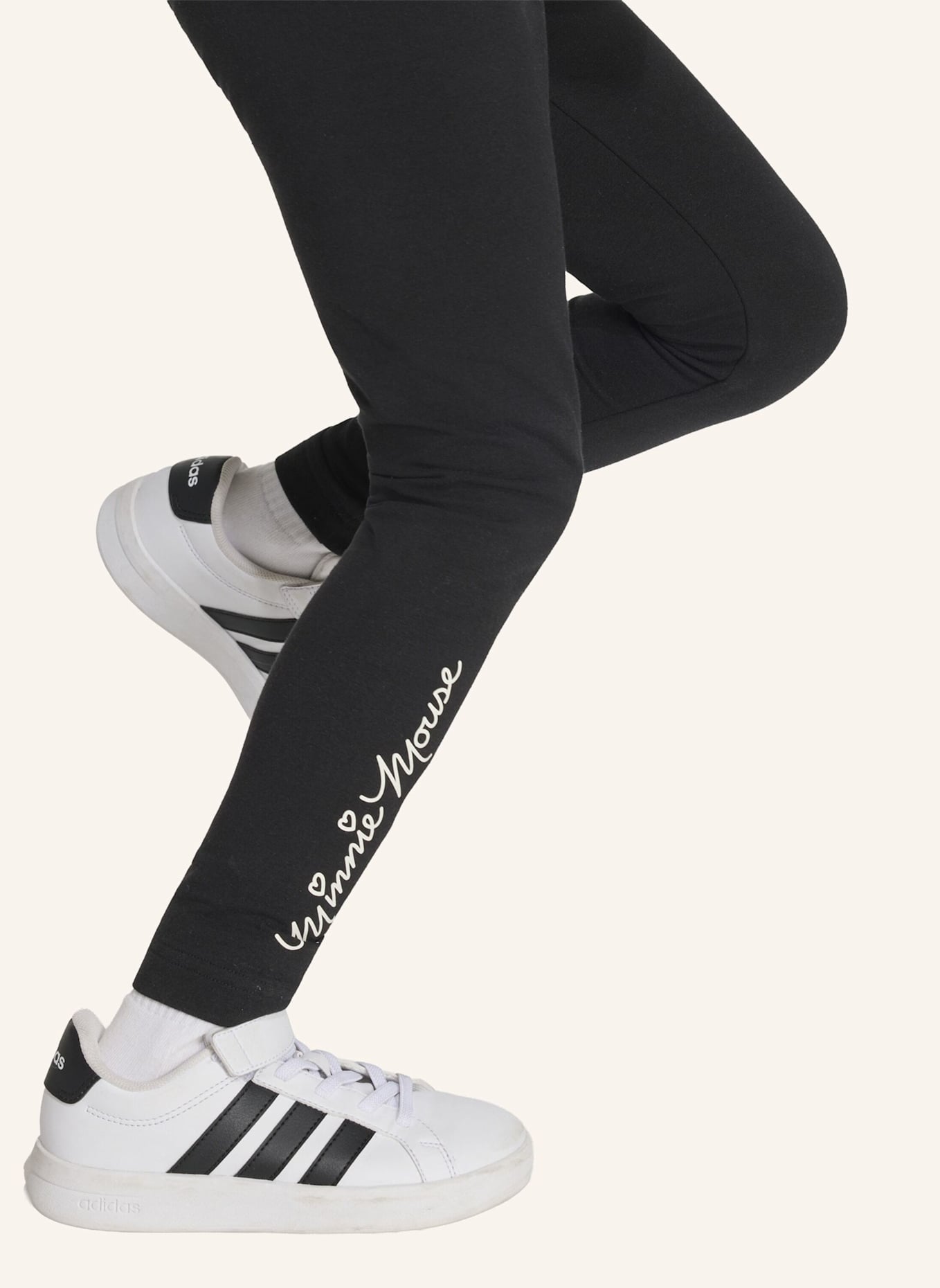adidas ADIDAS DISNEY MINNIE MAUS JOGGINGANZUG: GRAU/ WEISS