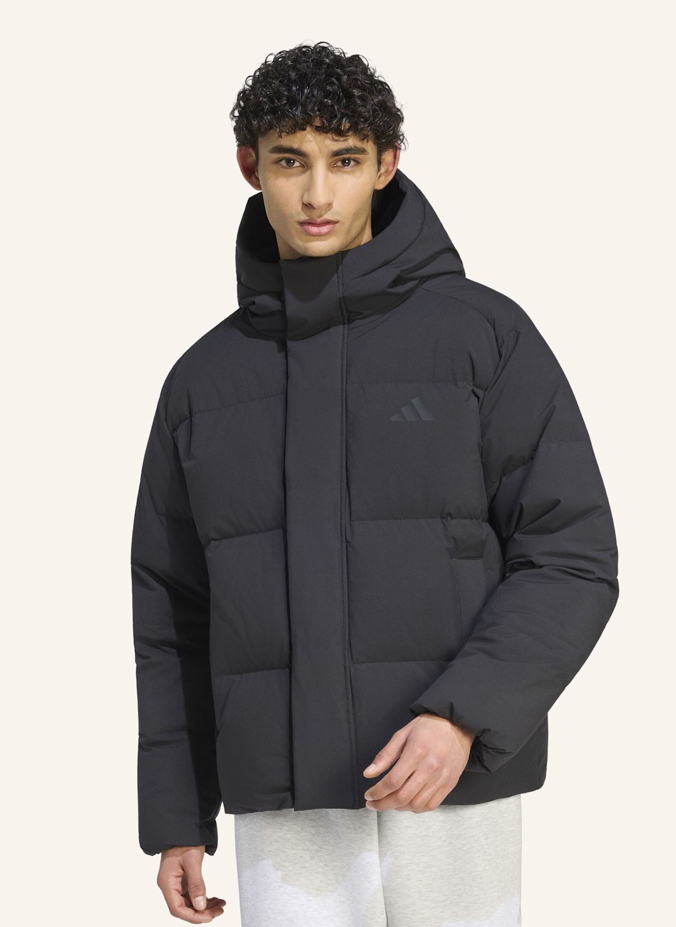 adidas HELIONIC PUFFER JACKE KAPUZE: SCHWARZ