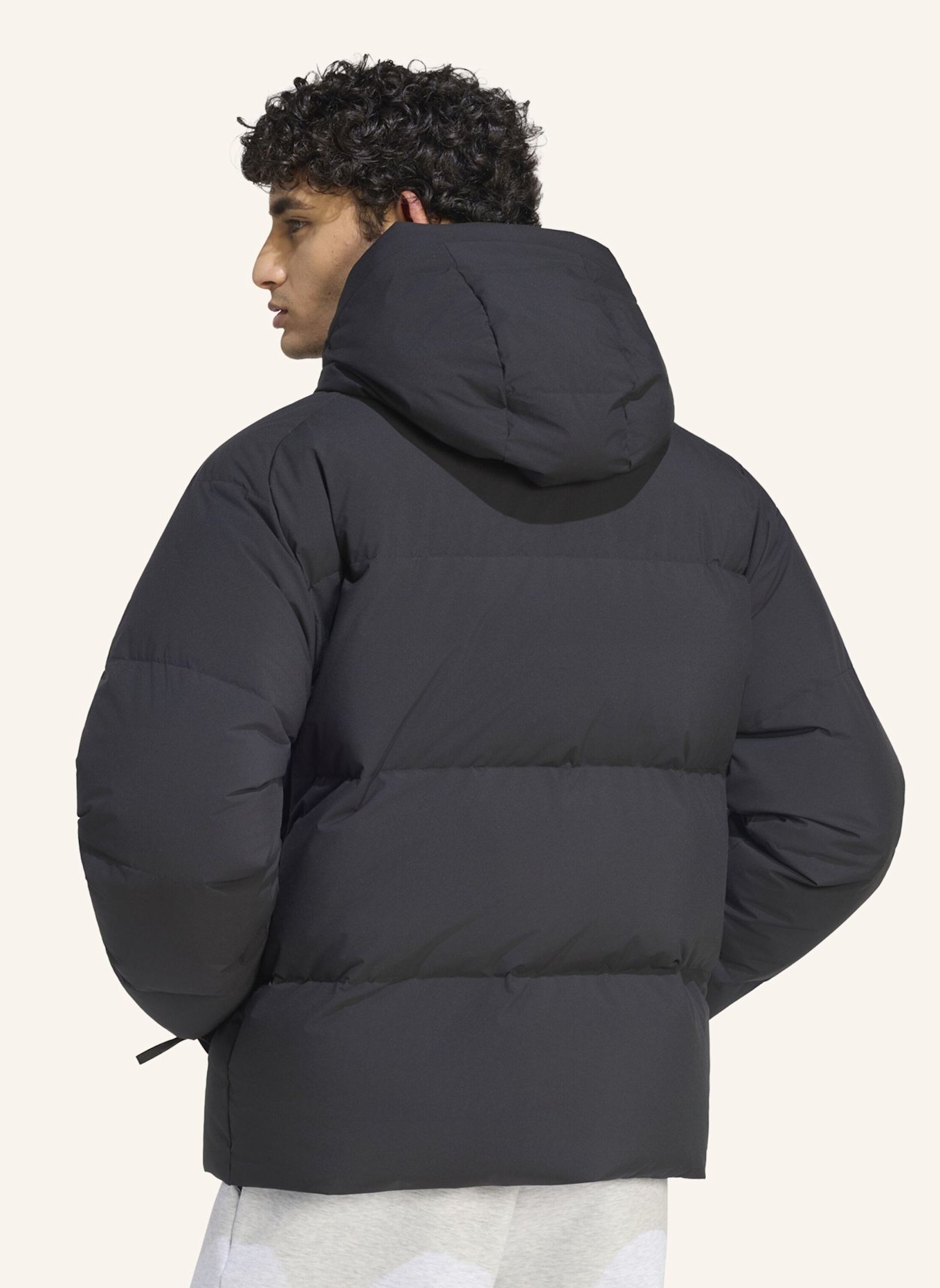 adidas HELIONIC PUFFER JACKE KAPUZE: SCHWARZ