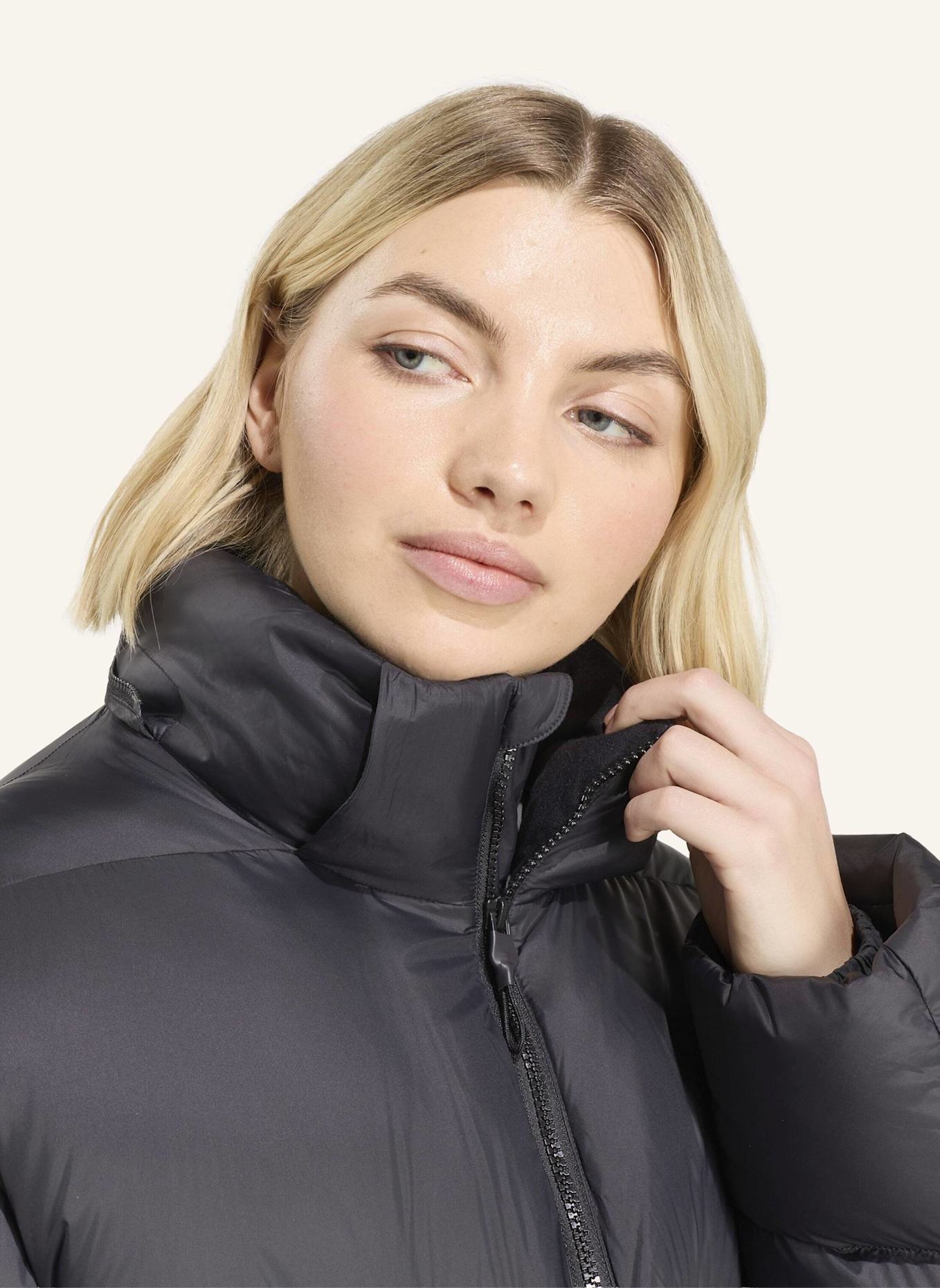 adidas ADIDAS Z.N.E. PUFFER JACKE: SCHWARZ