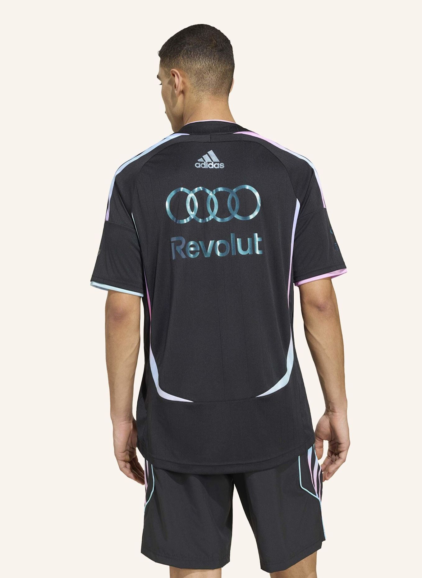 adidas AUDI REVOLUT F1 TEAM TEAMGEIST DRIVER TRIKOT: SCHWARZ