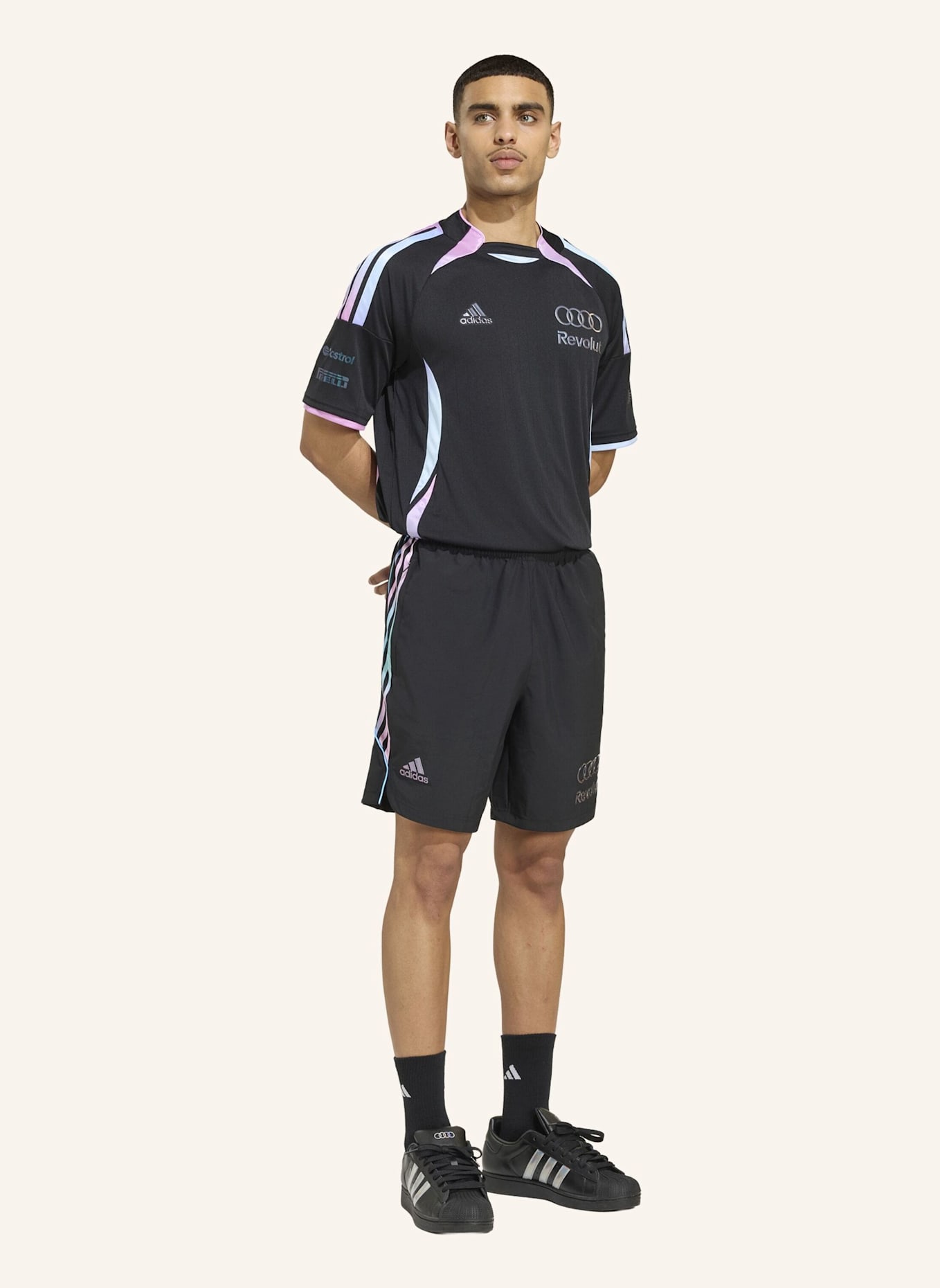 adidas AUDI REVOLUT F1 TEAM TEAMGEIST DRIVER TRIKOT: SCHWARZ