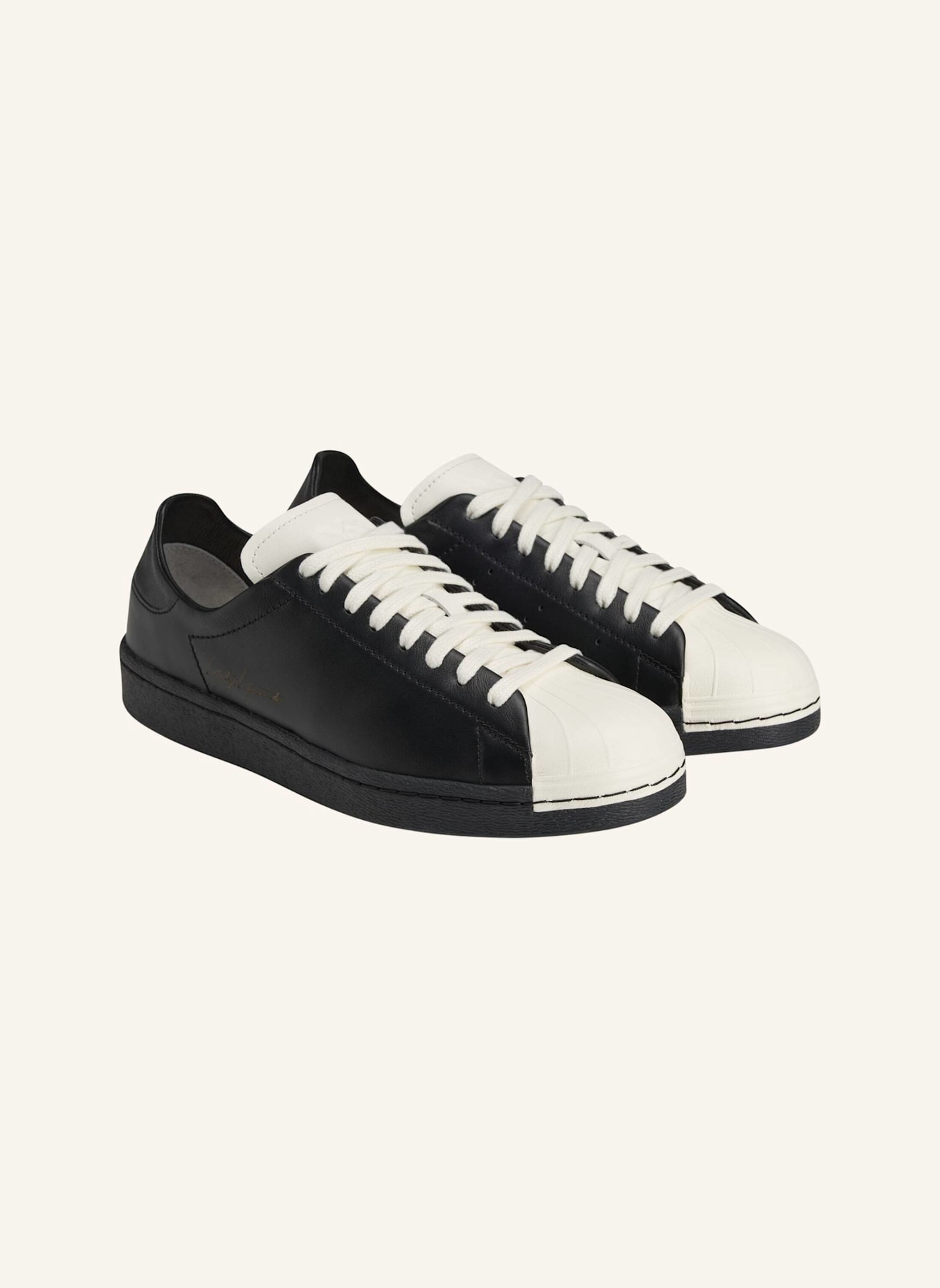 Y-3 Y-3 ADIDAS SUPERSTAR TURNSCHUH: SCHWARZ