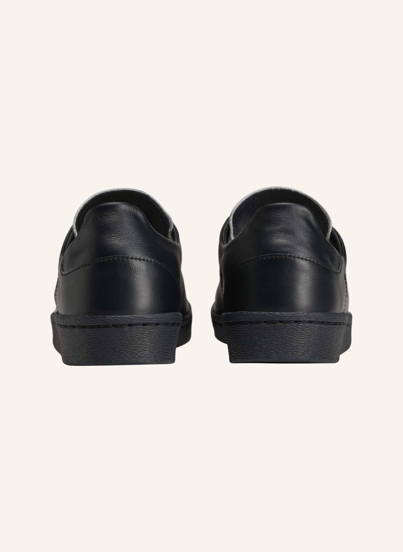 Y-3 Y-3 ADIDAS SUPERSTAR TURNSCHUH: SCHWARZ