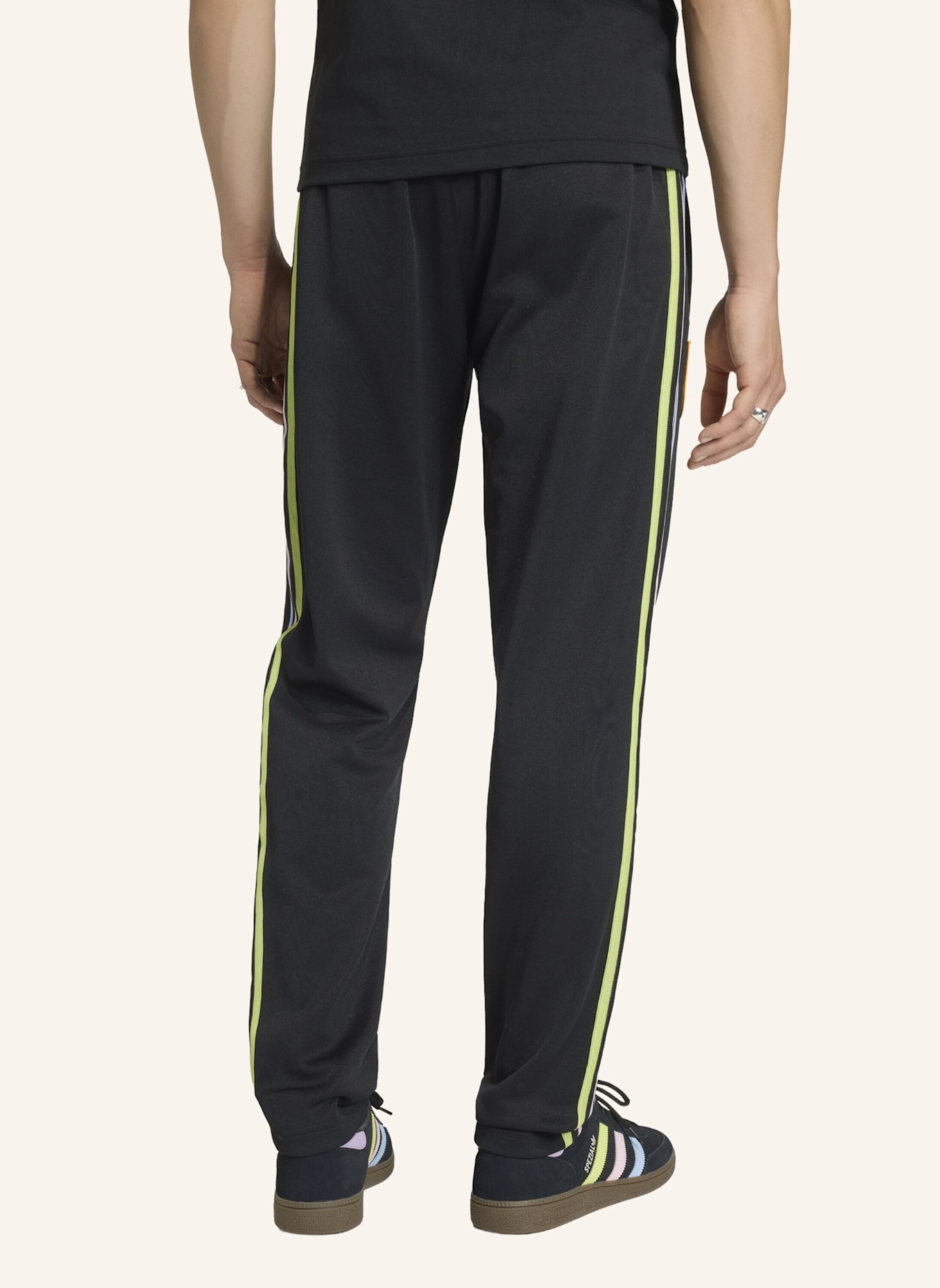 adidas JAPAN ORIGINALS TRAININGSHOSE: SCHWARZ