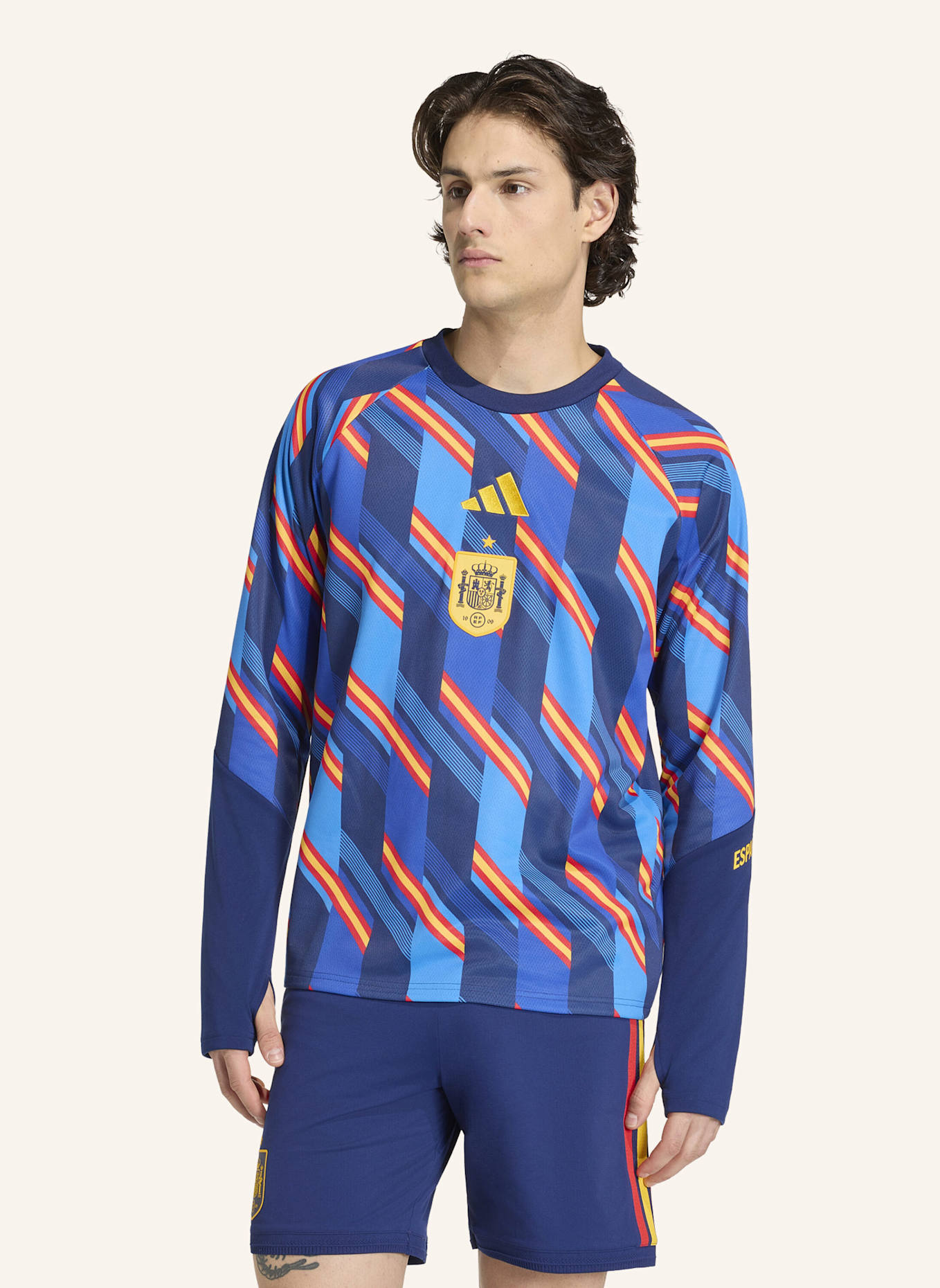 adidas SPANIEN 26 PRE-MATCH HEIMSWEATSHIRT: BLAU