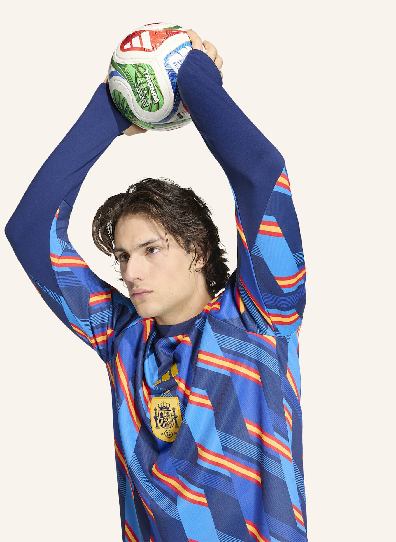 adidas SPANIEN 26 PRE-MATCH HEIMSWEATSHIRT: BLAU