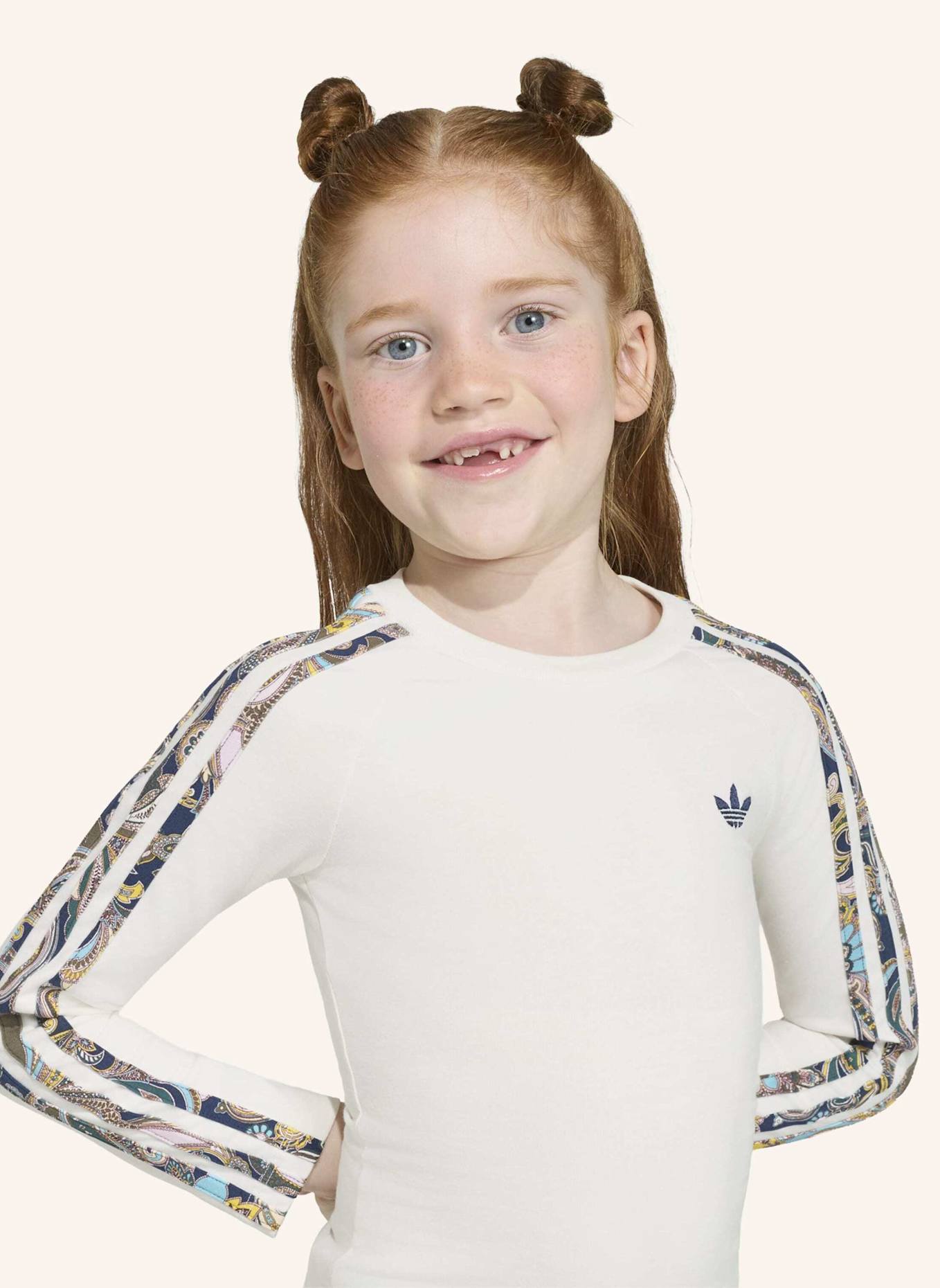 adidas Originals ADIDAS LIBERTY LONDON SET 3-STREIFEN TOP, LANGÄRMLIG, FIGURBETONT / SKORT, WICKELOPTIK: WEISS/ GRAU/ BLAU