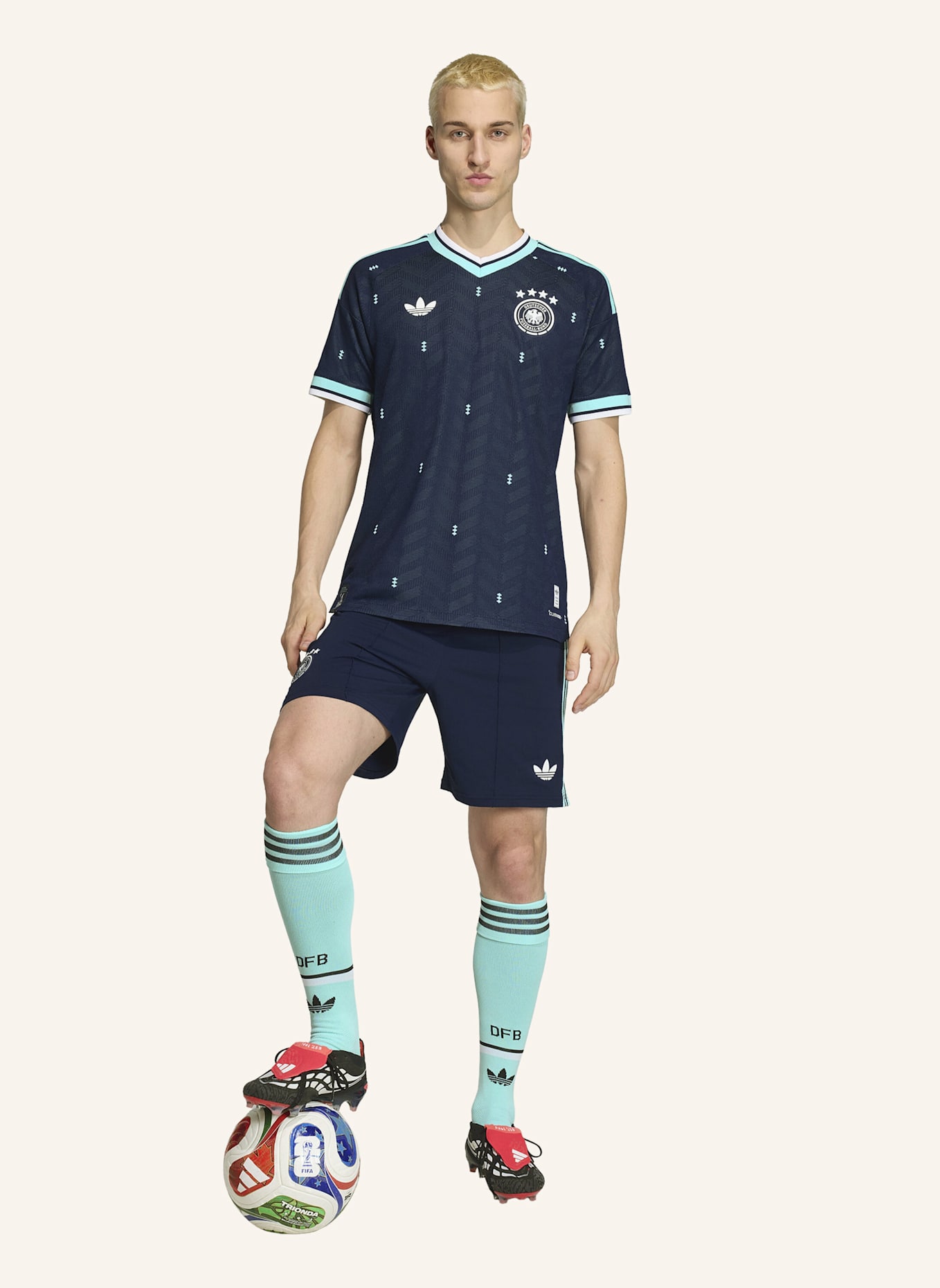 adidas DEUTSCHLAND 26 AUSWÄRTSSHORTS: BLAU