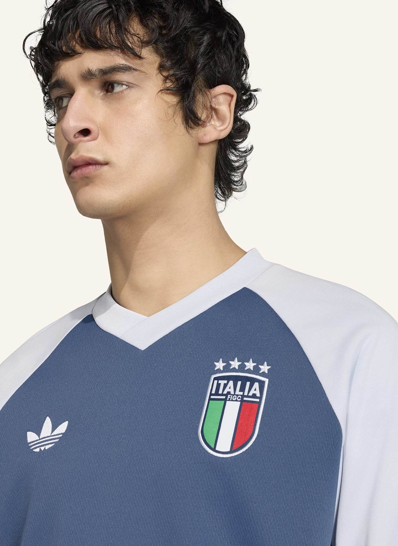 adidas ITALIEN 26 PRE-MATCH WARM AUSWÄRTS-OBERTEIL: BLAU
