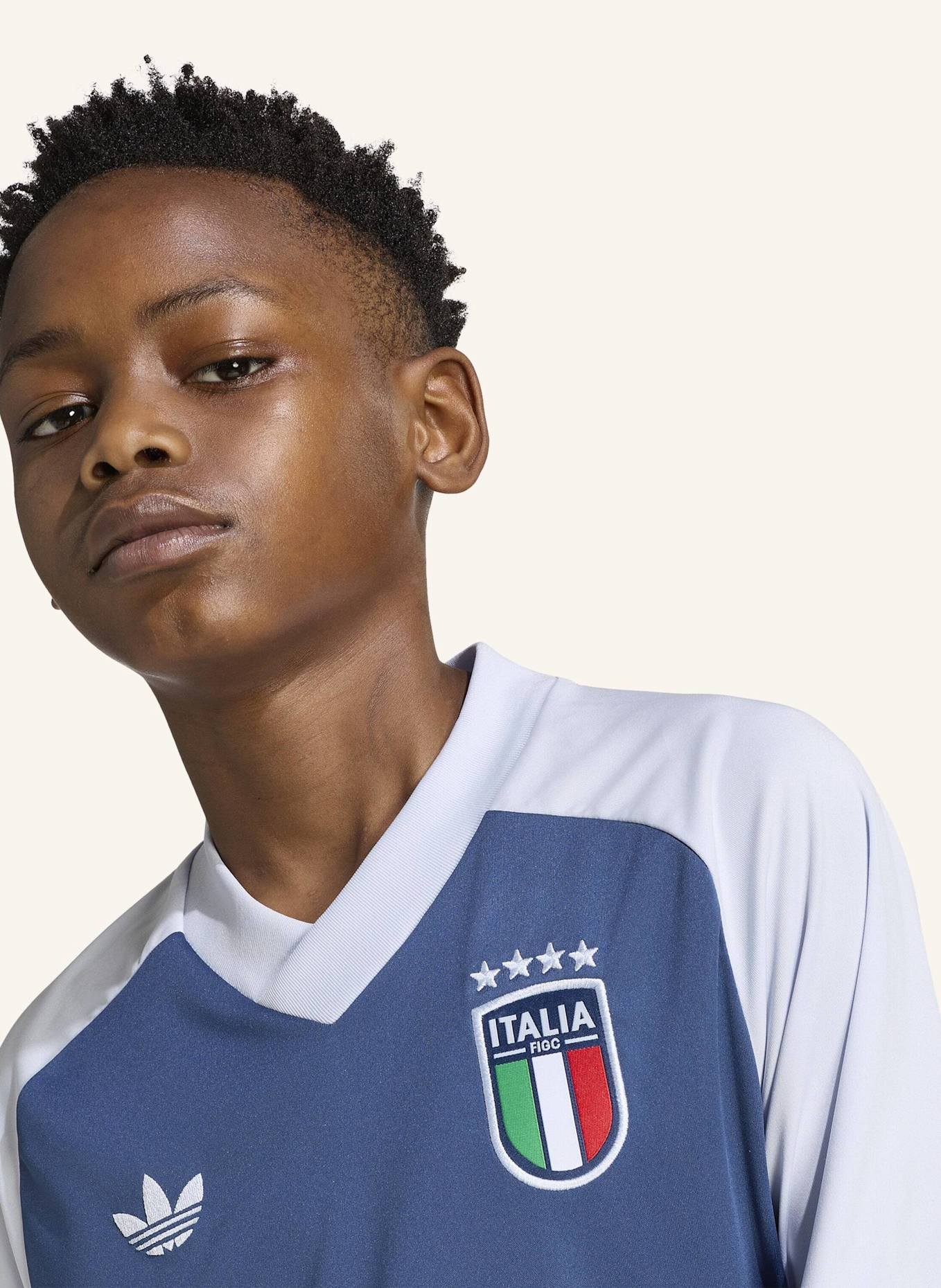 adidas ITALIEN 26 KIDS PRE-MATCH AUSWÄRTSTRIKOT: BLAU