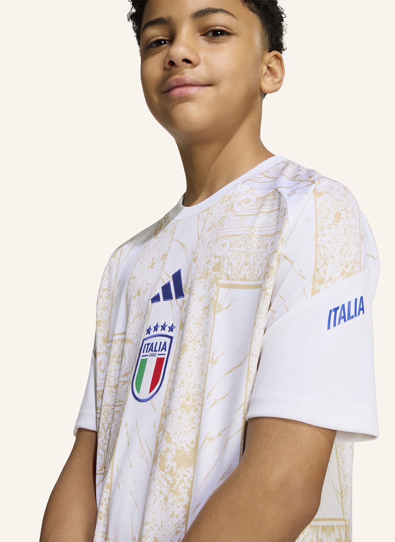 adidas ITALIEN 26 KIDS PRE-MATCH HEIMTRIKOT: WEISS/ BEIGE