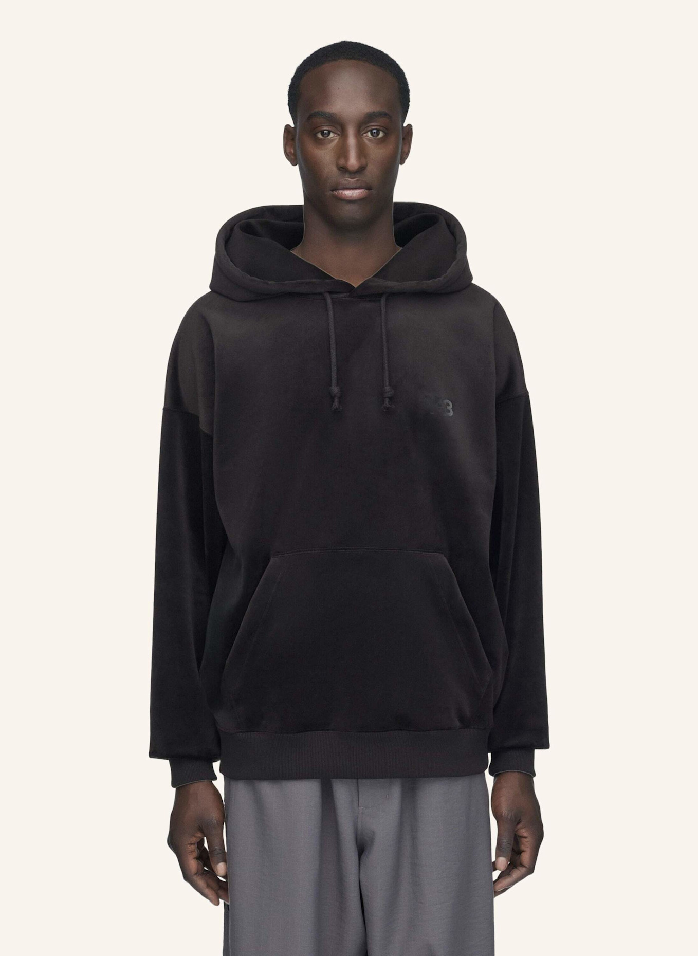 Y-3 Y-3 KAPUZENJACKE AUS SAMT UND CORD: SCHWARZ