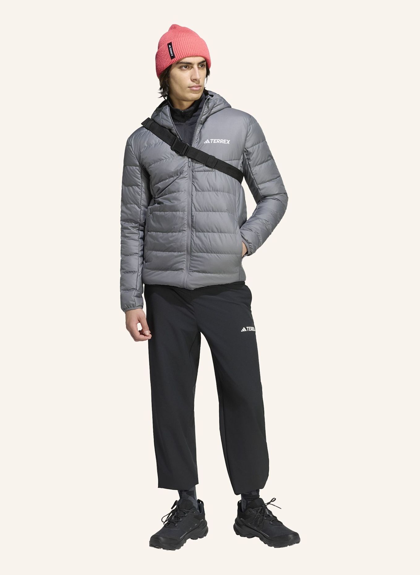 adidas TERREX TERREX MULTI LIGHT DOWN CLIMAWARM KAPUZENJACKE: GRAU
