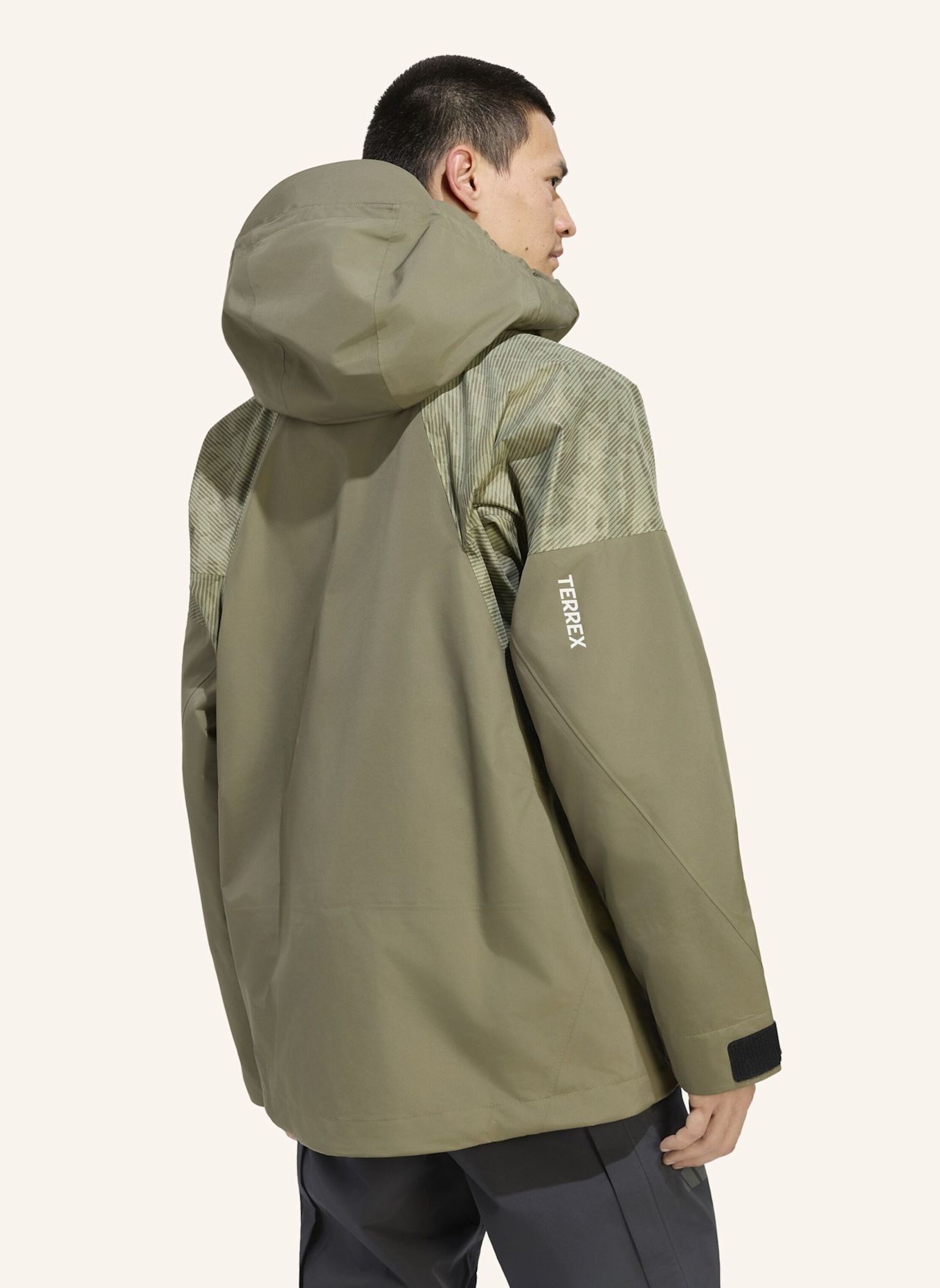adidas TERREX TERREX XPERIOR HYBRID PRIMEKNIT CLIMAPROOF+ JACKE: GRÜN