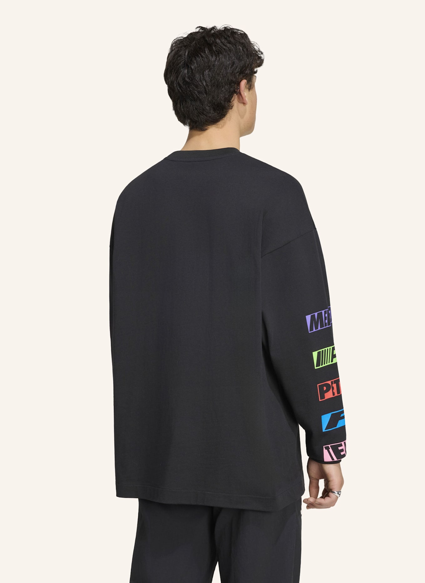 adidas MERCEDES – AMG PETRONAS FORMULA 1 TEAM LIGHTS ON LONGSLEEVE T-SHIRT: SCHWARZ