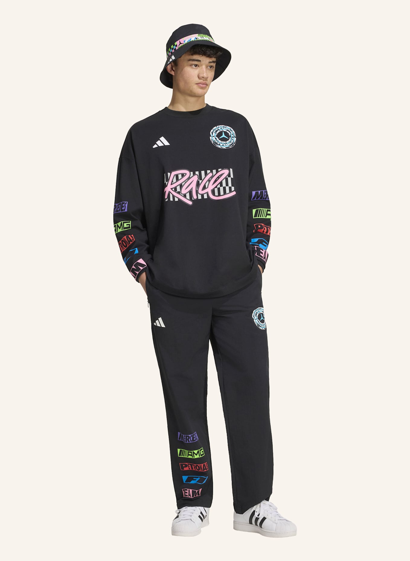 adidas MERCEDES – AMG PETRONAS FORMULA 1 TEAM LIGHTS ON LONGSLEEVE T-SHIRT: SCHWARZ