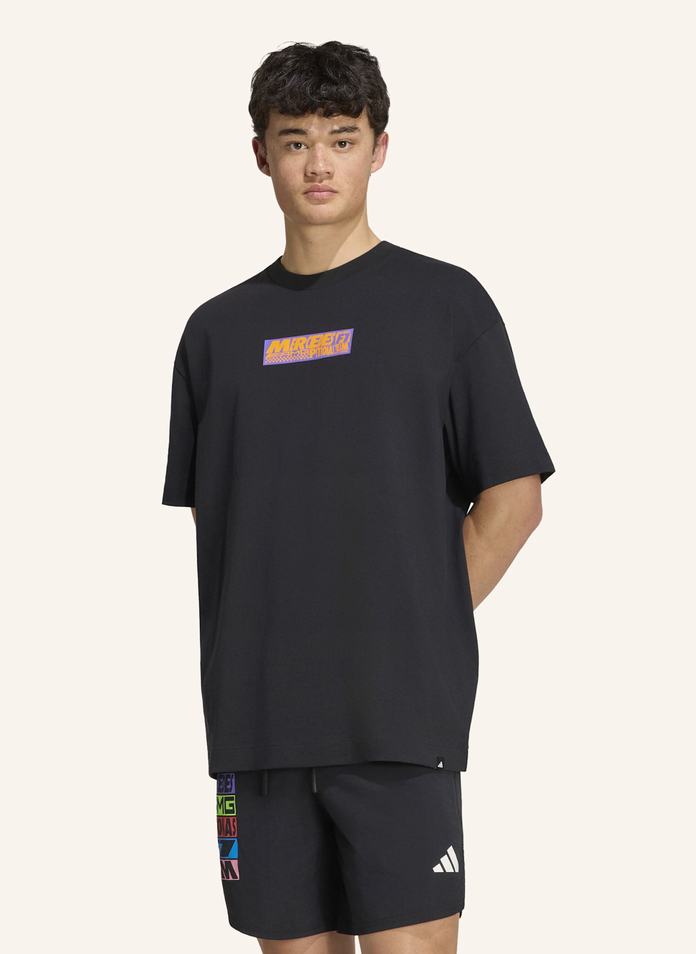 adidas MERCEDES – AMG PETRONAS FORMULA 1 TEAM LIGHTS ON T-SHIRT: SCHWARZ