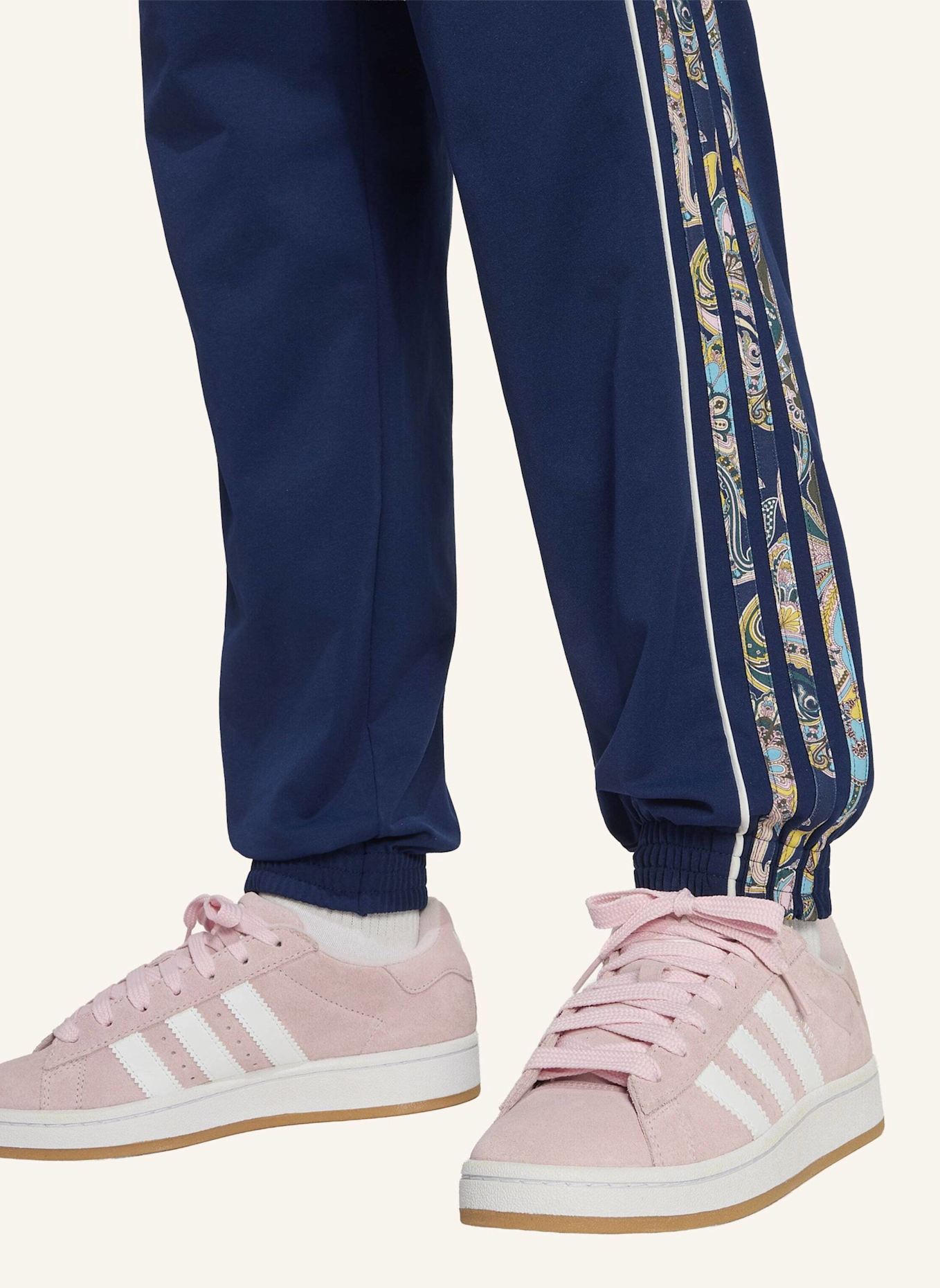 adidas Originals SST LOOSE PAISLEY TRAININGSHOSE: BLAU