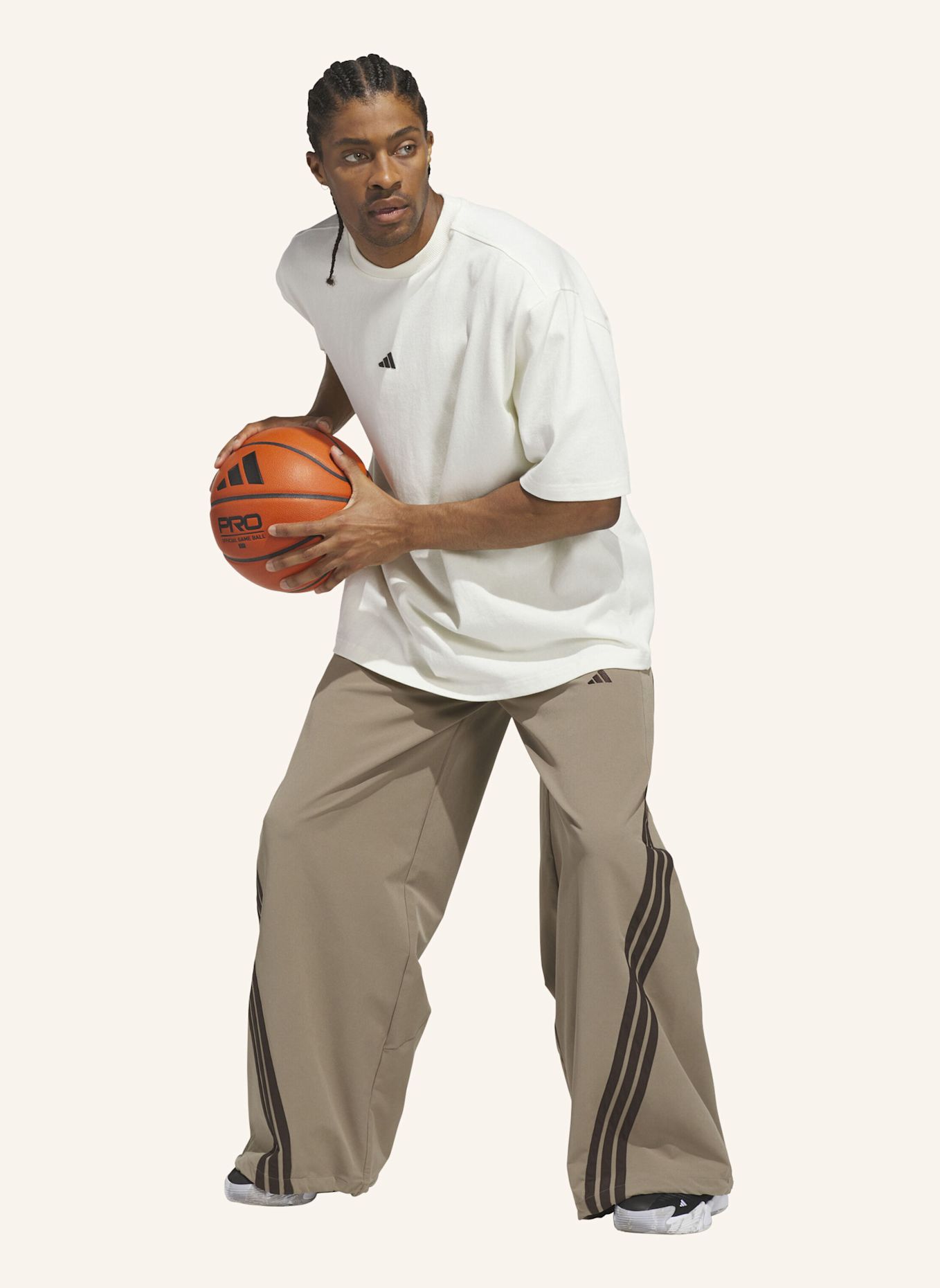adidas ADIDAS BASKETBALLHOSE, GEWEBT: KHAKI