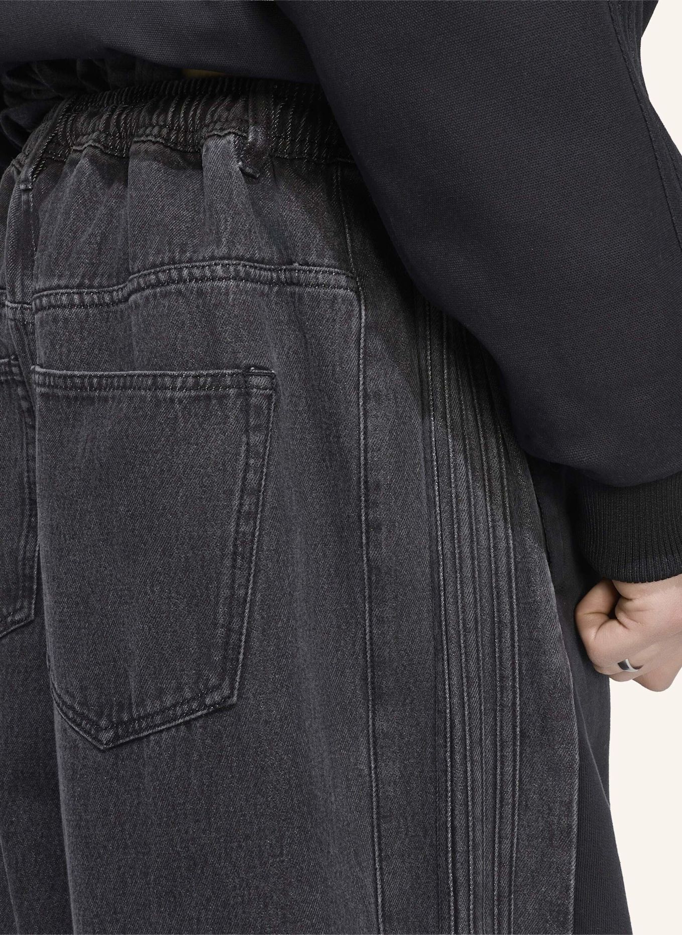 adidas Originals ADIBREAK HOSE: SCHWARZ