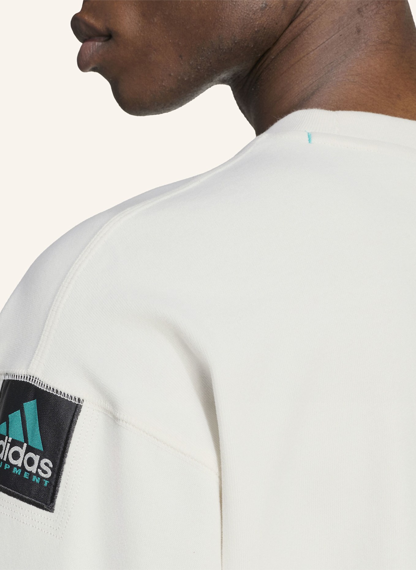 adidas Originals ADIDAS EQUIPMENT ESSENTIALS LONGSLEEVE: WEISS